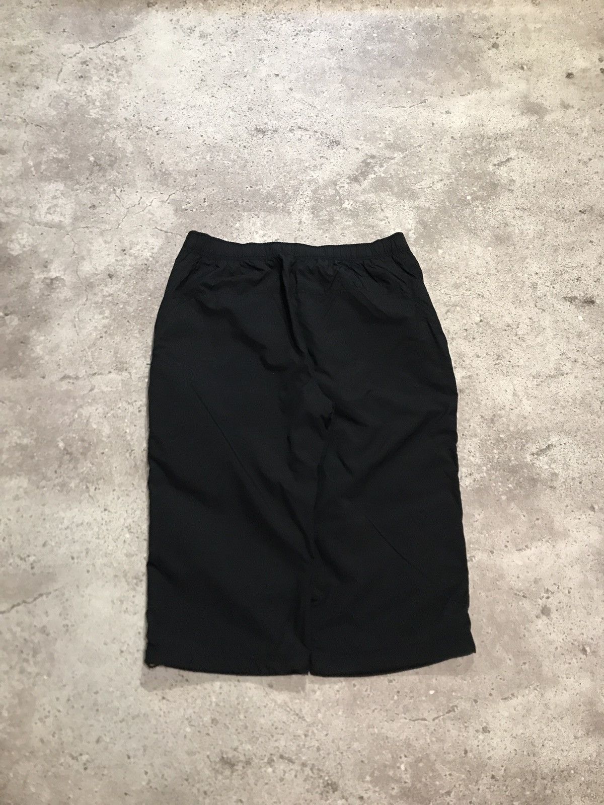 Nike × Vintage Vintage 90s Nike Track Shorts Embroiled Logo Black L Size US 34 / EU 50 - 3 Thumbnail