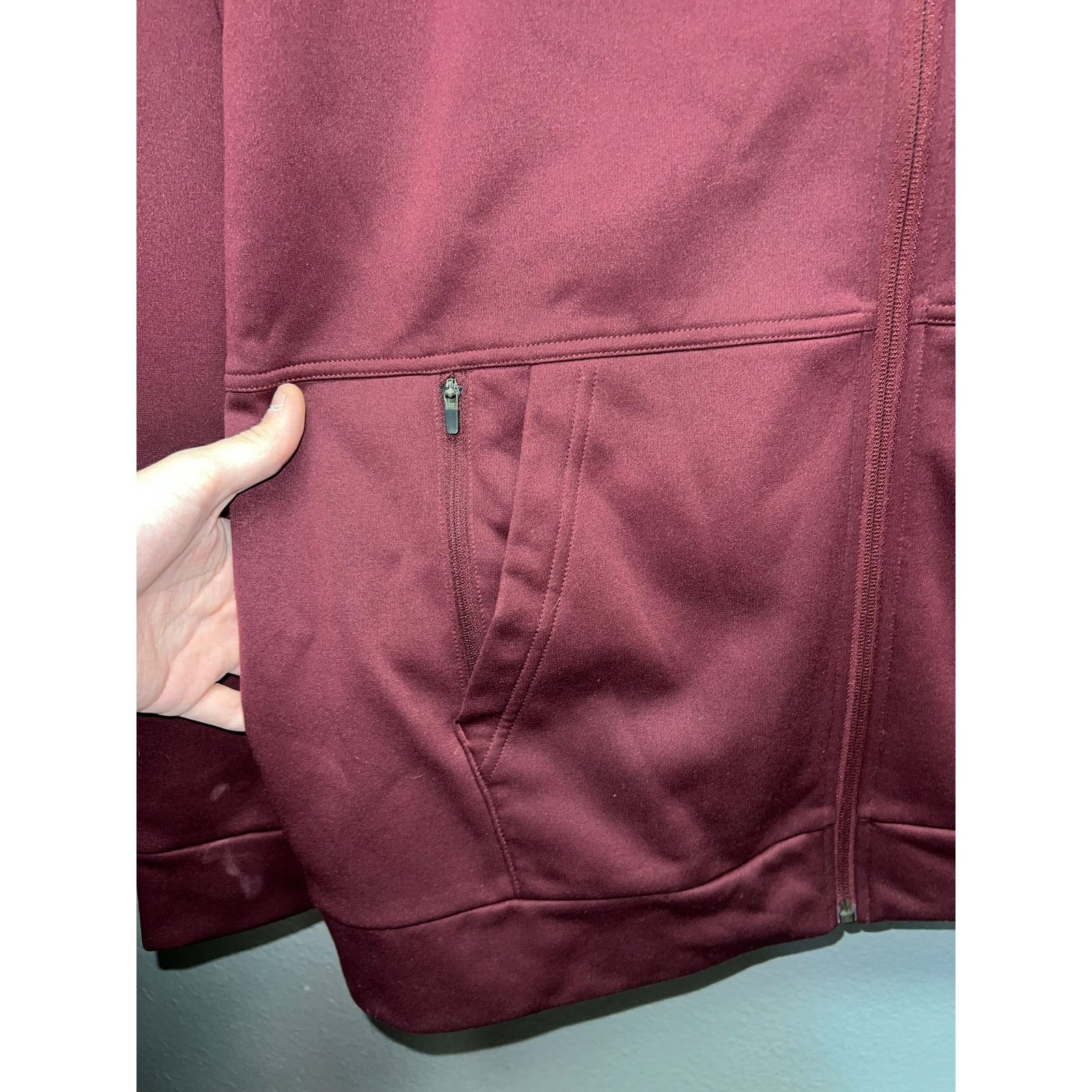 Vintage Nike Therma Fit Hoodie Training Dri Fit Maroon Red XL Size US XL / EU 56 / 4 - 4 Thumbnail