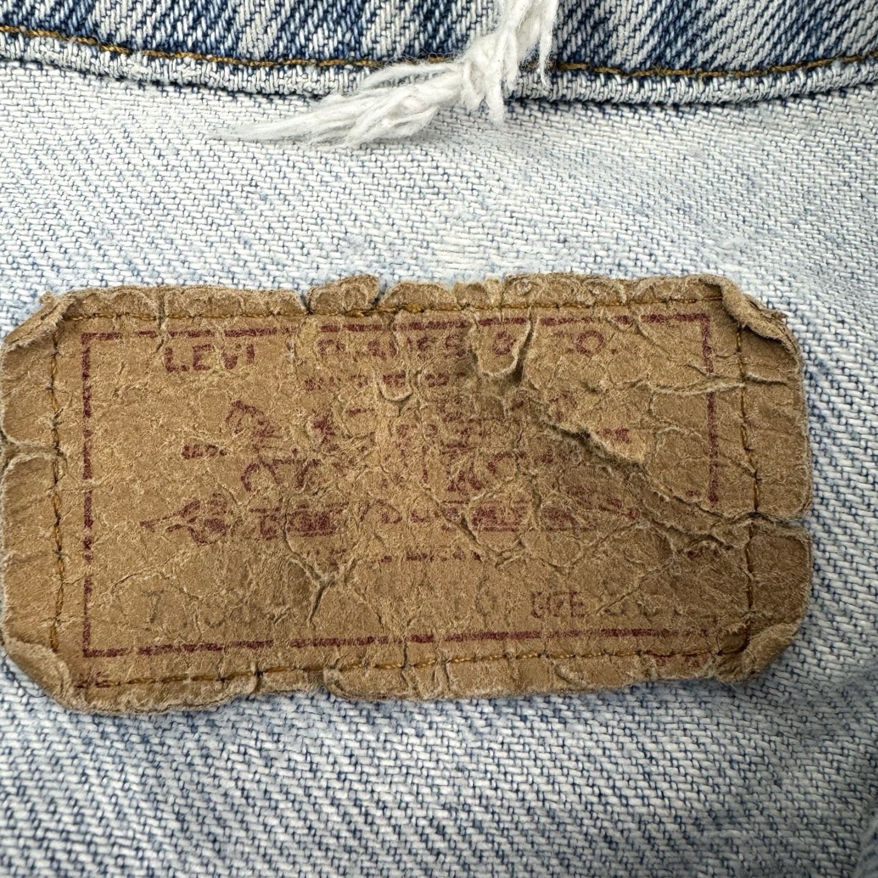 Levi's VINTAGE Levi's Denim Jacket Men S Blue 80s 90s USA Made In USA Regular Size S Cotton Denim Jacket Casual Pockets Collared Vintage Yes Size US S / EU 44-46 / 1 - 3 Thumbnail
