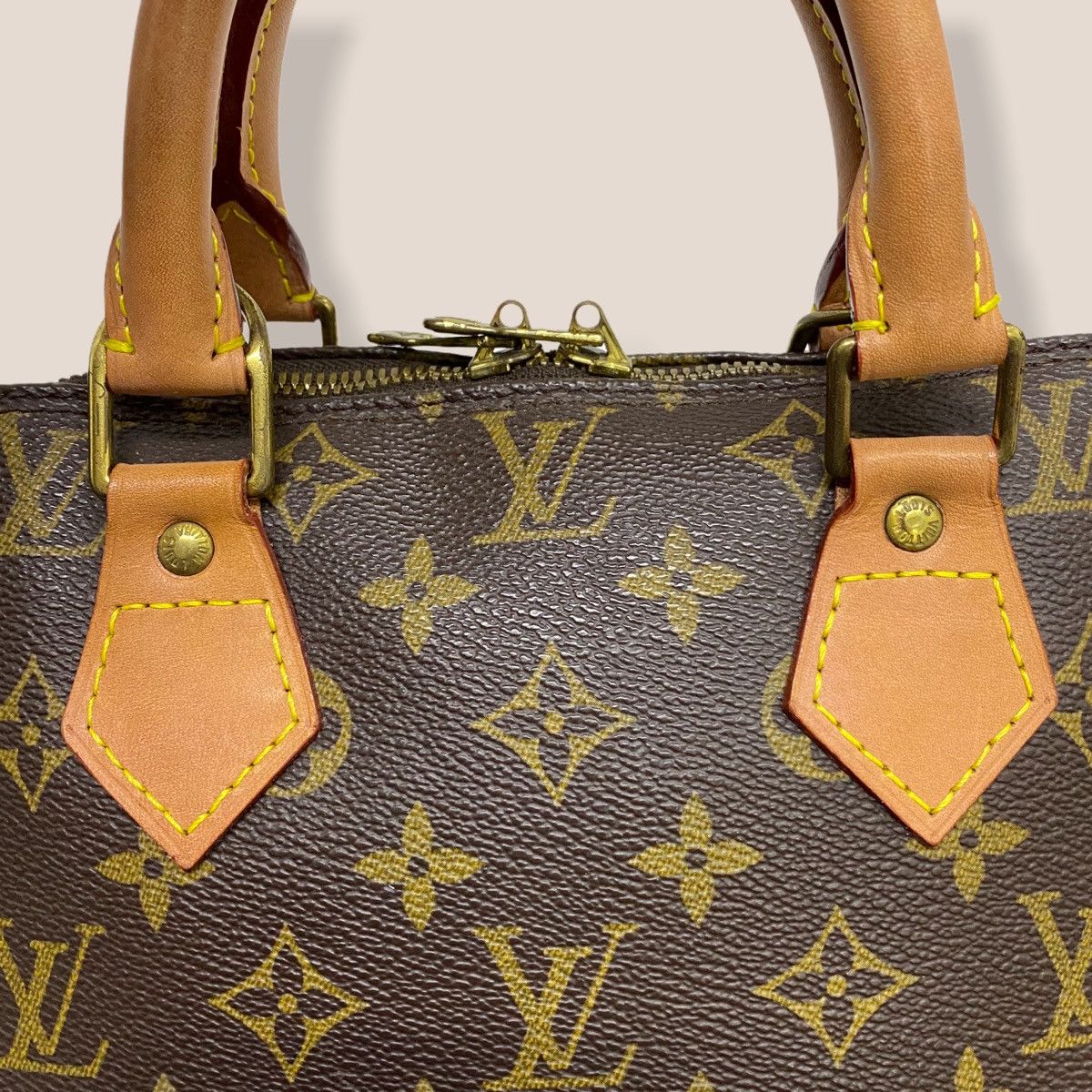 Louis Vuitton AUTH. LOUIS VUITTON MONOGRAM ALMA PM HANDBAG WITH LONG STRAP Size ONE SIZE - 10 Thumbnail