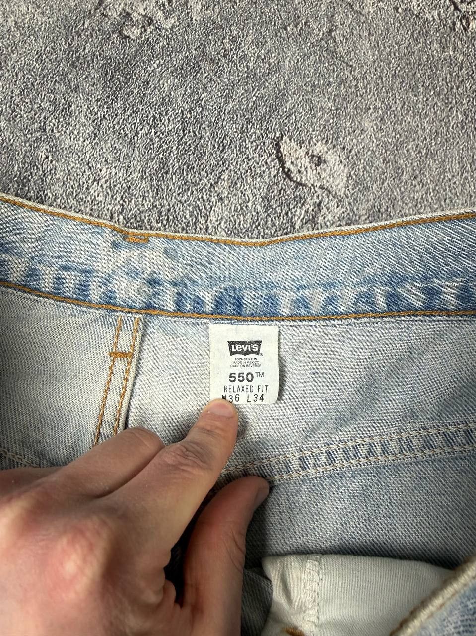 Levi's Vintage 90s Levi's 550 Stone Washed Relaxed Fit Jeans Y2K Size US 36 / EU 52 - 12 Thumbnail