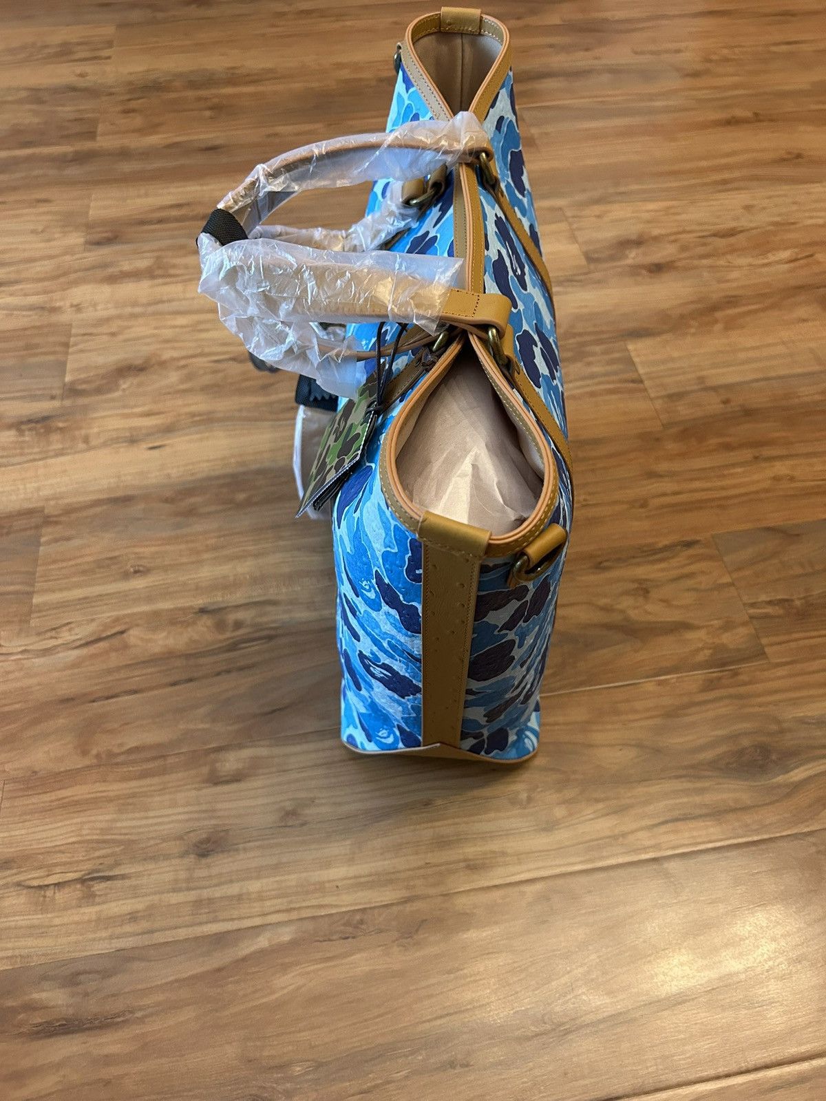 Bape NEW Bape Blue ABC Camo PU Ostrich Leather Tote Bag Size ONE SIZE - 11 Thumbnail