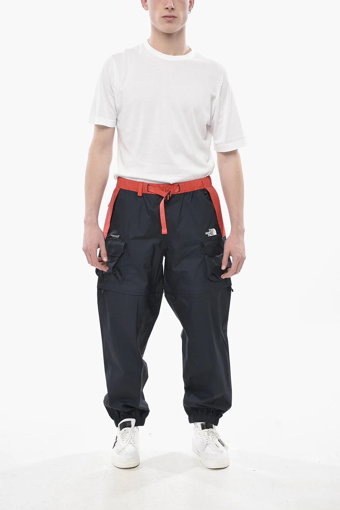 The North Face og1mm0426 Two-Tone Nylon Casual Trousers in Blue Size US 36 / EU 52 - 4 Thumbnail