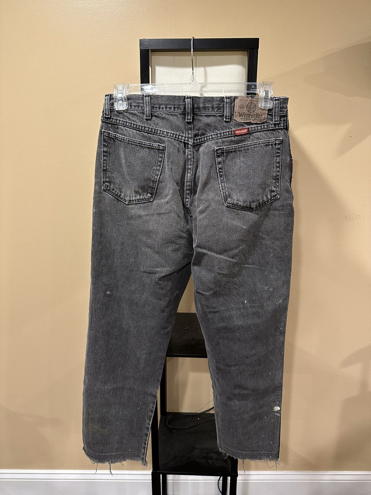 Vintage × Wrangler Vintage Wrangler Thrashed Painter’s Distressed Black Denim Size US 32 / EU 48 - 4 Thumbnail
