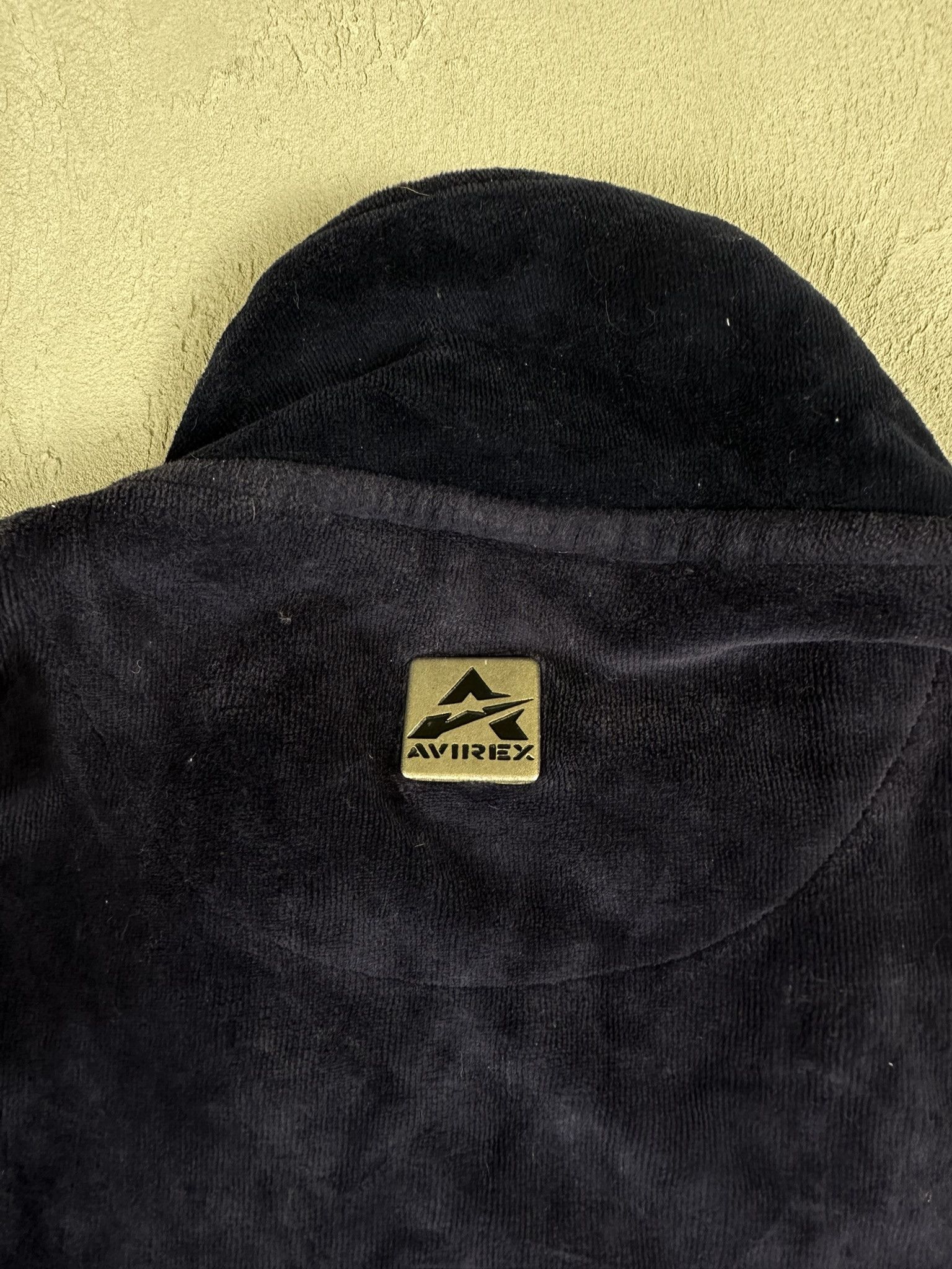 Avirex Vintage Y2k Avirex Velvet Boxy Oversized Sweatshirt Size US XL / EU 56 / 4 - 14 Thumbnail