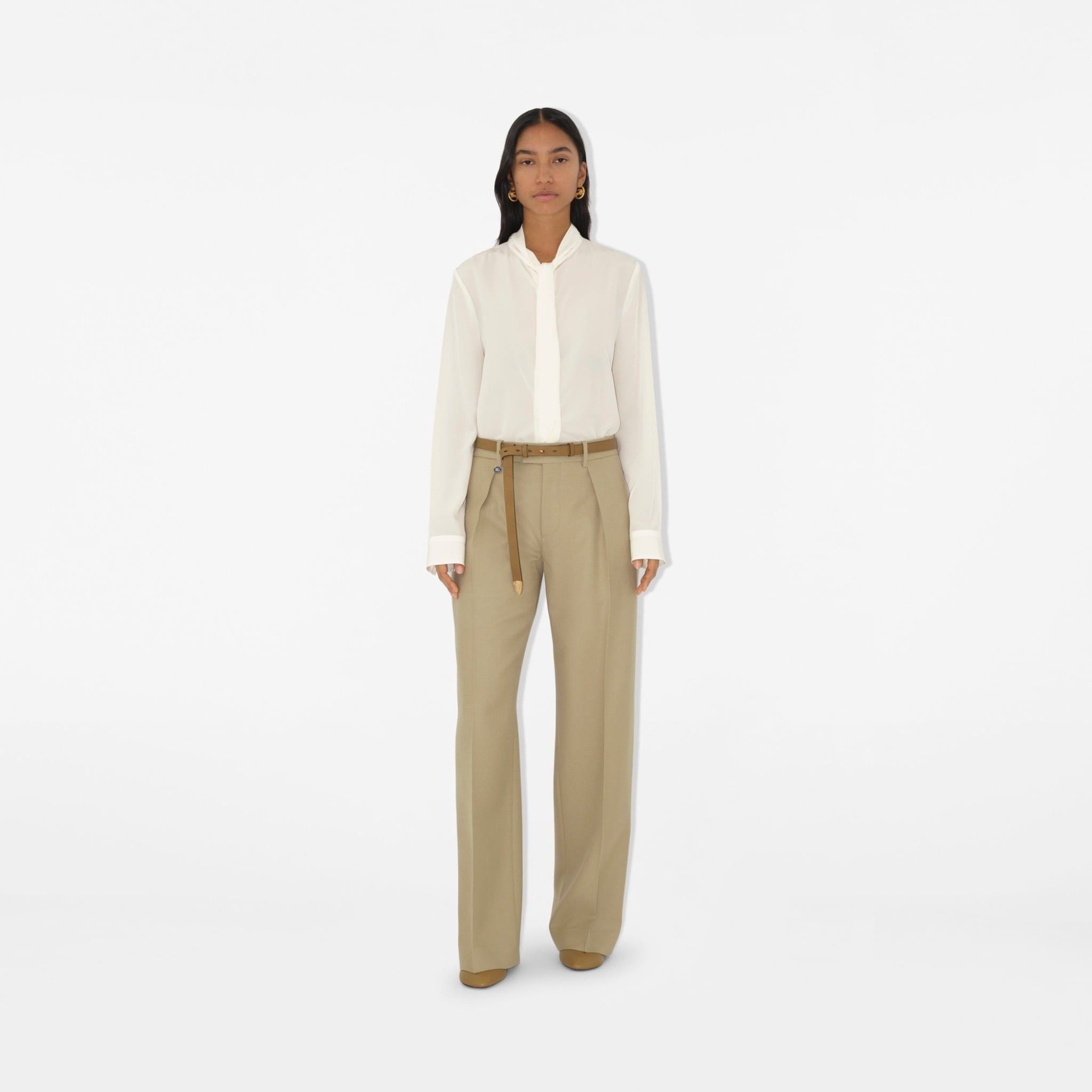 Burberry o1w1db10226 Size: S / Thin Leather B Shield End Belt Brown Size ONE SIZE - 4 Thumbnail