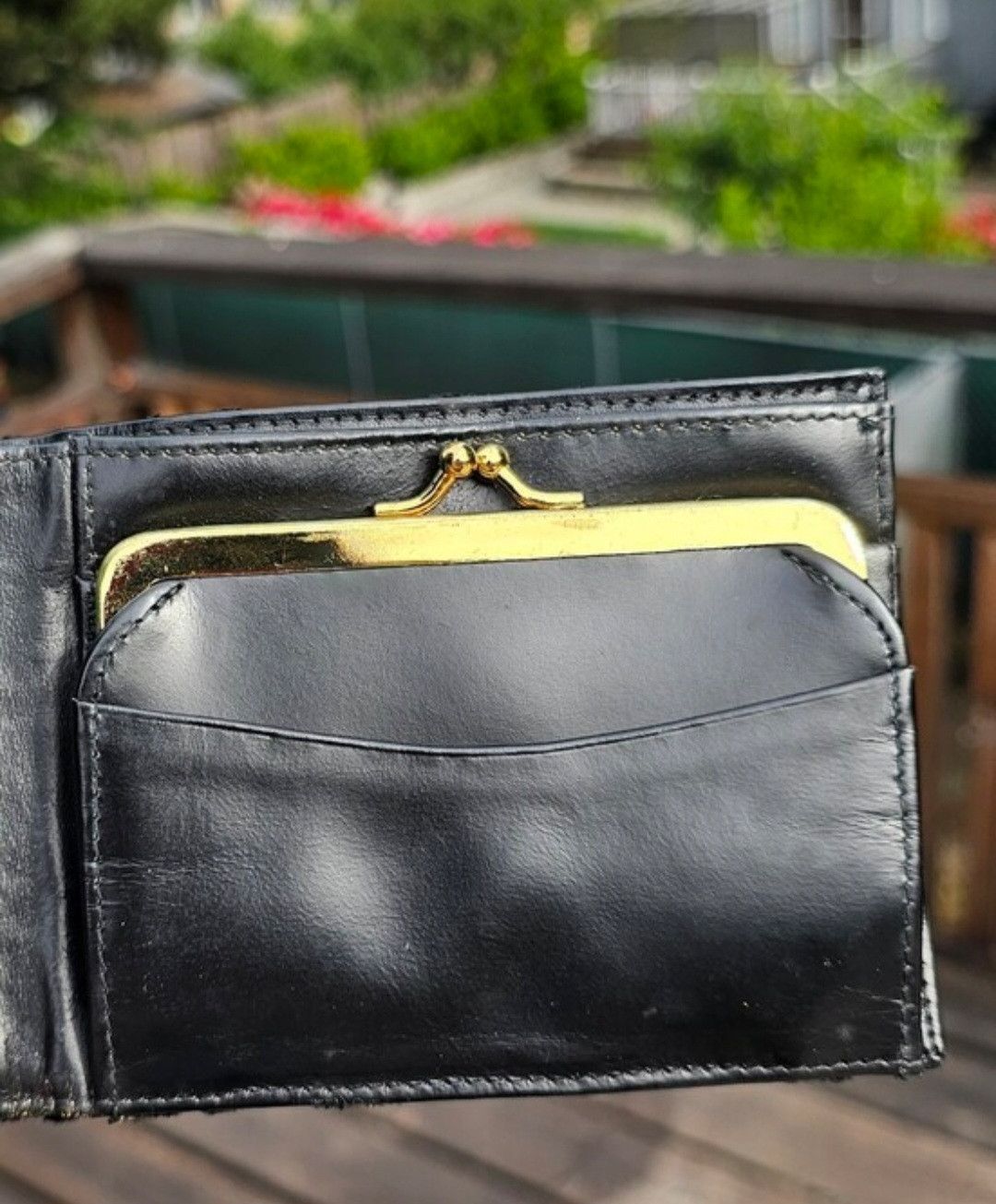 Roberta di Camerino Velvet Logo Gamaguchi Bifold Wallet - 1970s Size ONE SIZE - 6 Thumbnail