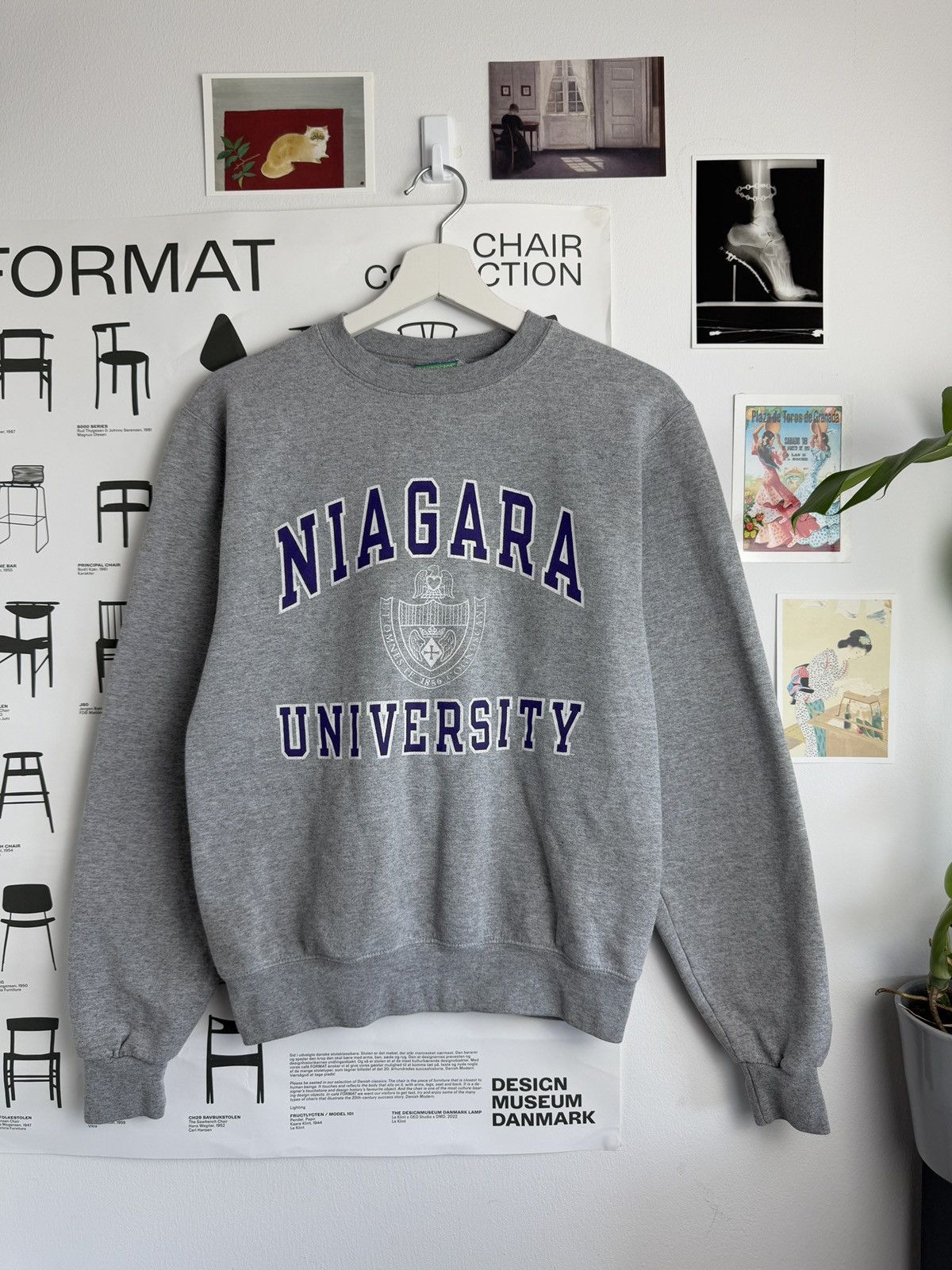 Champion × Vintage Champion Niagara university baggy sweatshirt XS usa retro 90s Size US XS / EU 42 / 0 - 1 Thumbnail