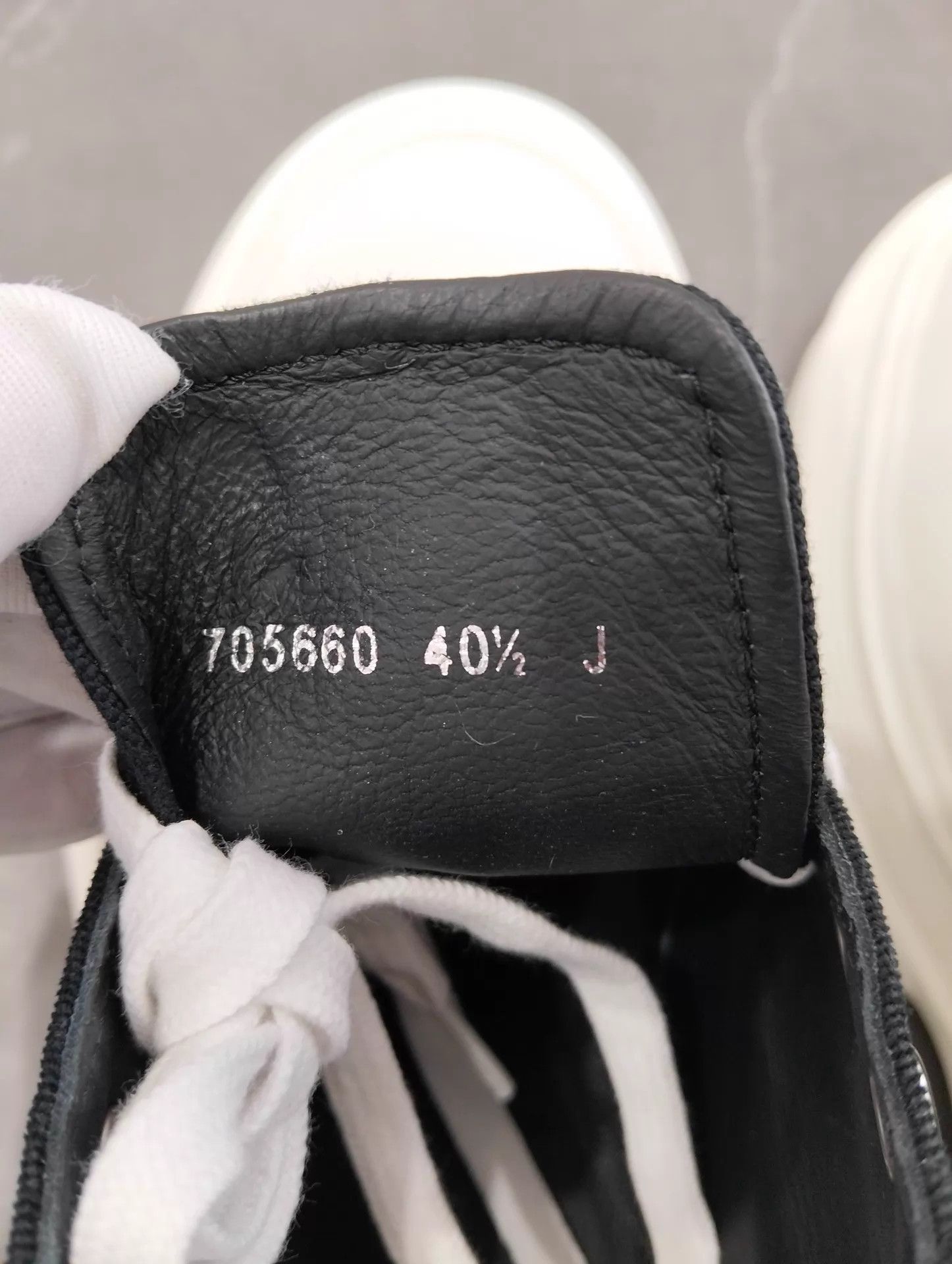 Alexander McQueen Alexander McQueen Tread Slick Canvas Ankle 40.5 Size US 7.5 / EU 40-41 - 8 Thumbnail