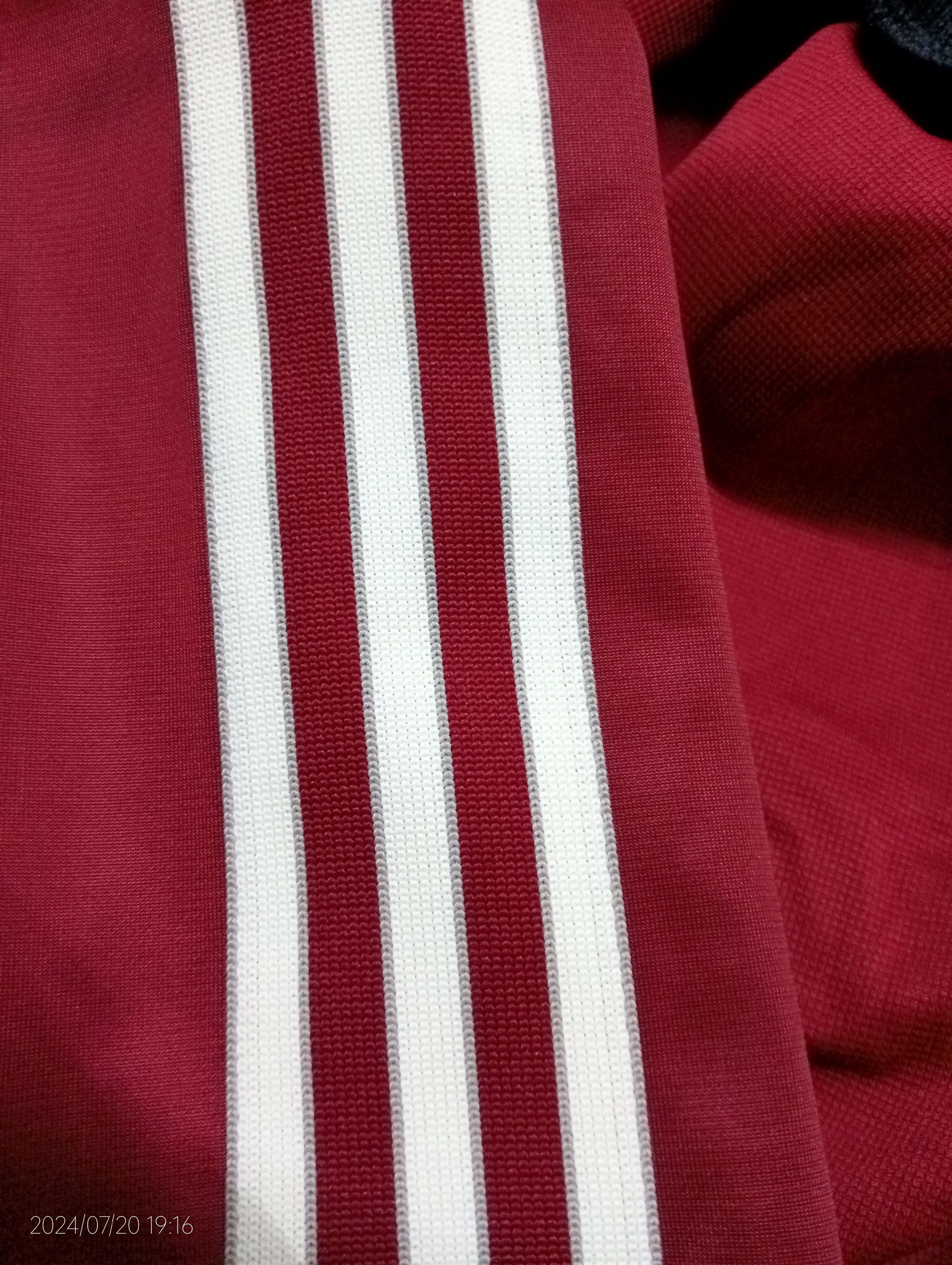 Adidas Vintage Adidas FC Bayern Munchen Track Jacket Very Rare Size US S / EU 44-46 / 1 - 13 Thumbnail