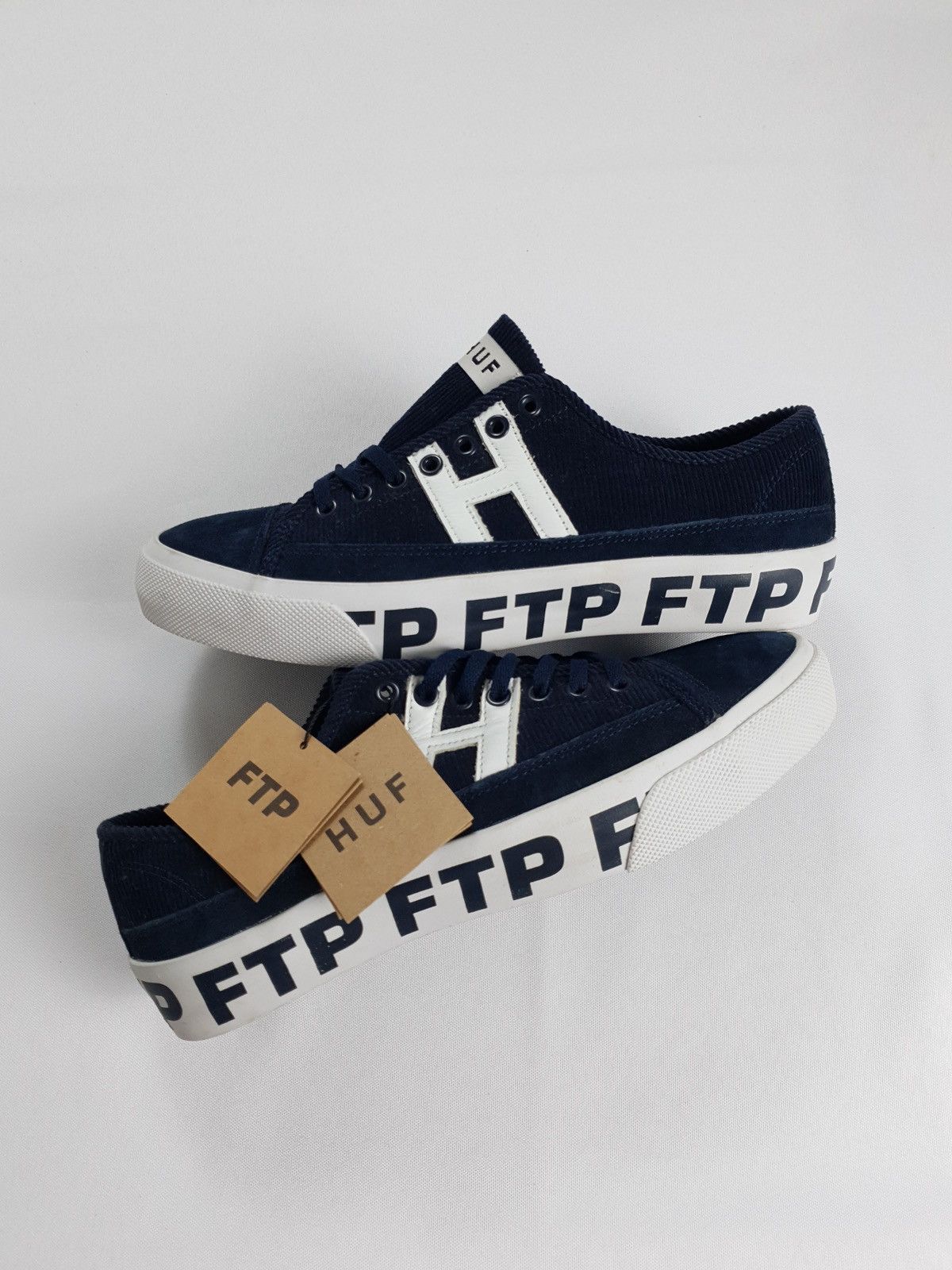 FTP F*ckThePopulation x HUF Worldwide Corduroy Logo Slides Pre-Owned Size 10 Fuck The Population FTP X HUF Hat Corduroy “Cream White  main image 3