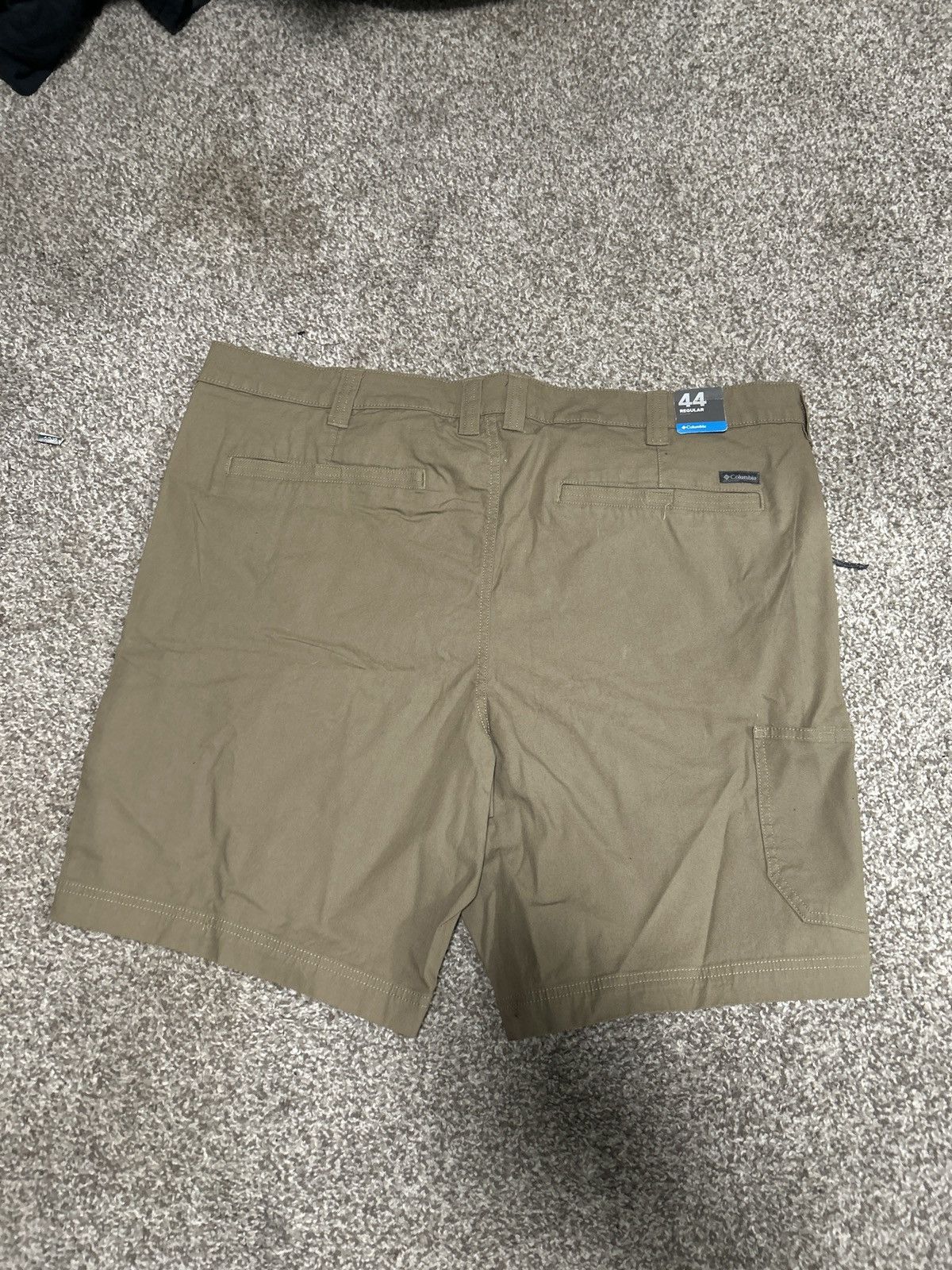 Columbia Columbia shorts size 44 brand new Size US 44 / EU 60 - 2 Thumbnail