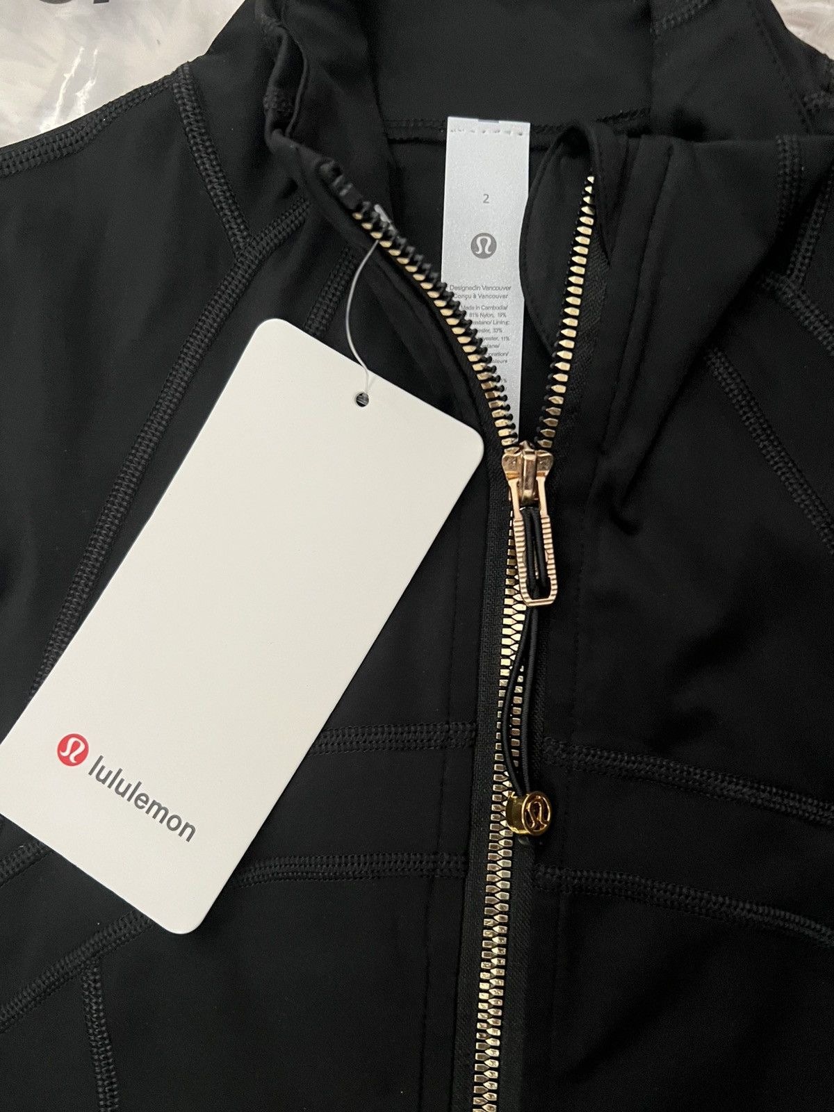 Lululemon Black Define Jacket Nulu Size XS / US 0-2 / IT 36-38 - 4 Thumbnail
