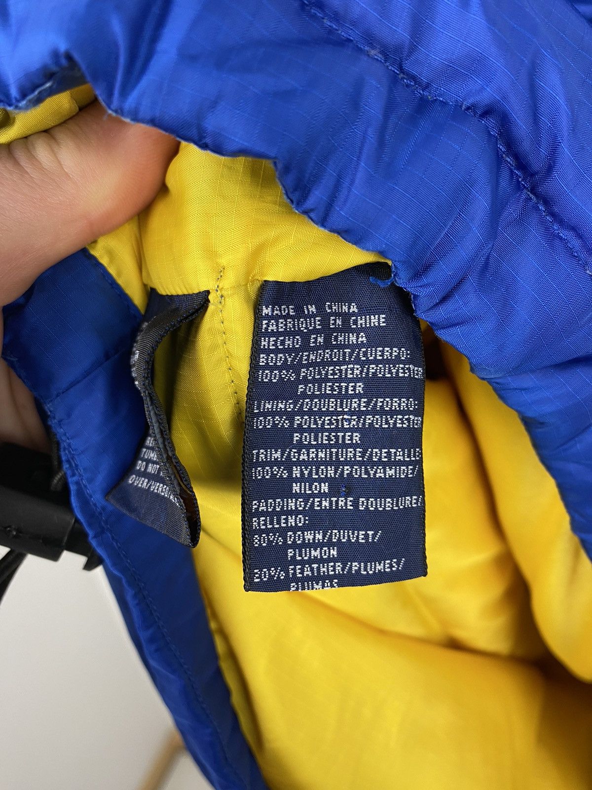 Tommy Hilfiger Vintage Tommy Hilfiger Boardsports Puffer Down Jacket Nike Size US L / EU 52-54 / 3 - 18 Thumbnail