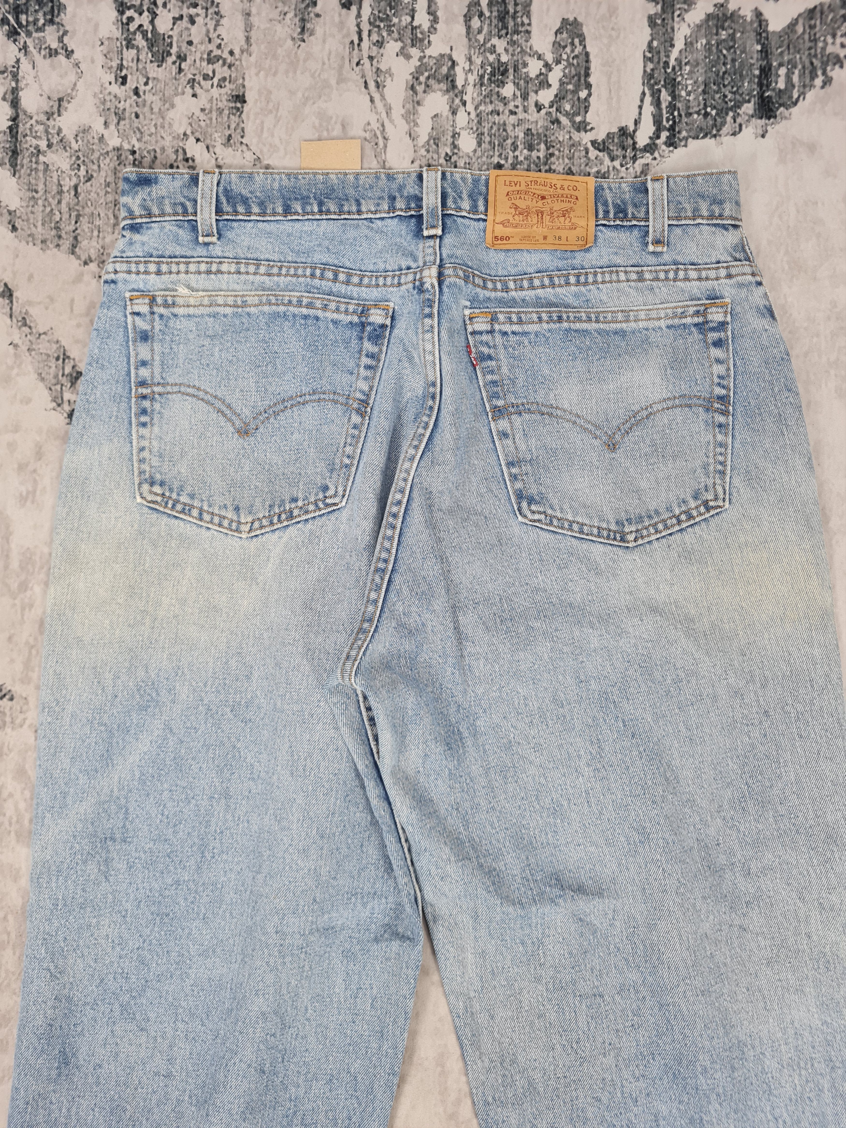 Levi's Vintage Clothing Vintage 90's LEVIS Light Blue Stain Jeans L0352 Size 34X33 Size US 34 / EU 50 - 8 Thumbnail