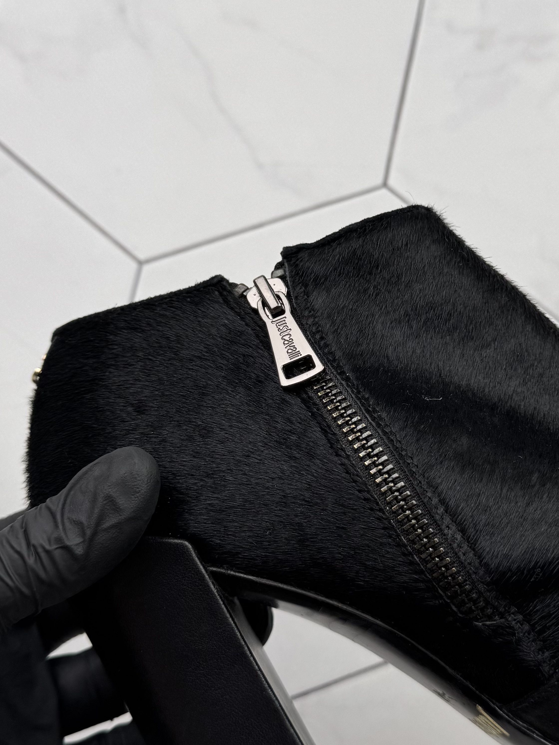 Just Cavalli Just Cavalli Vintage Heels With Real Fur Details (B187) Size US 10 / IT 40 - 11 Thumbnail