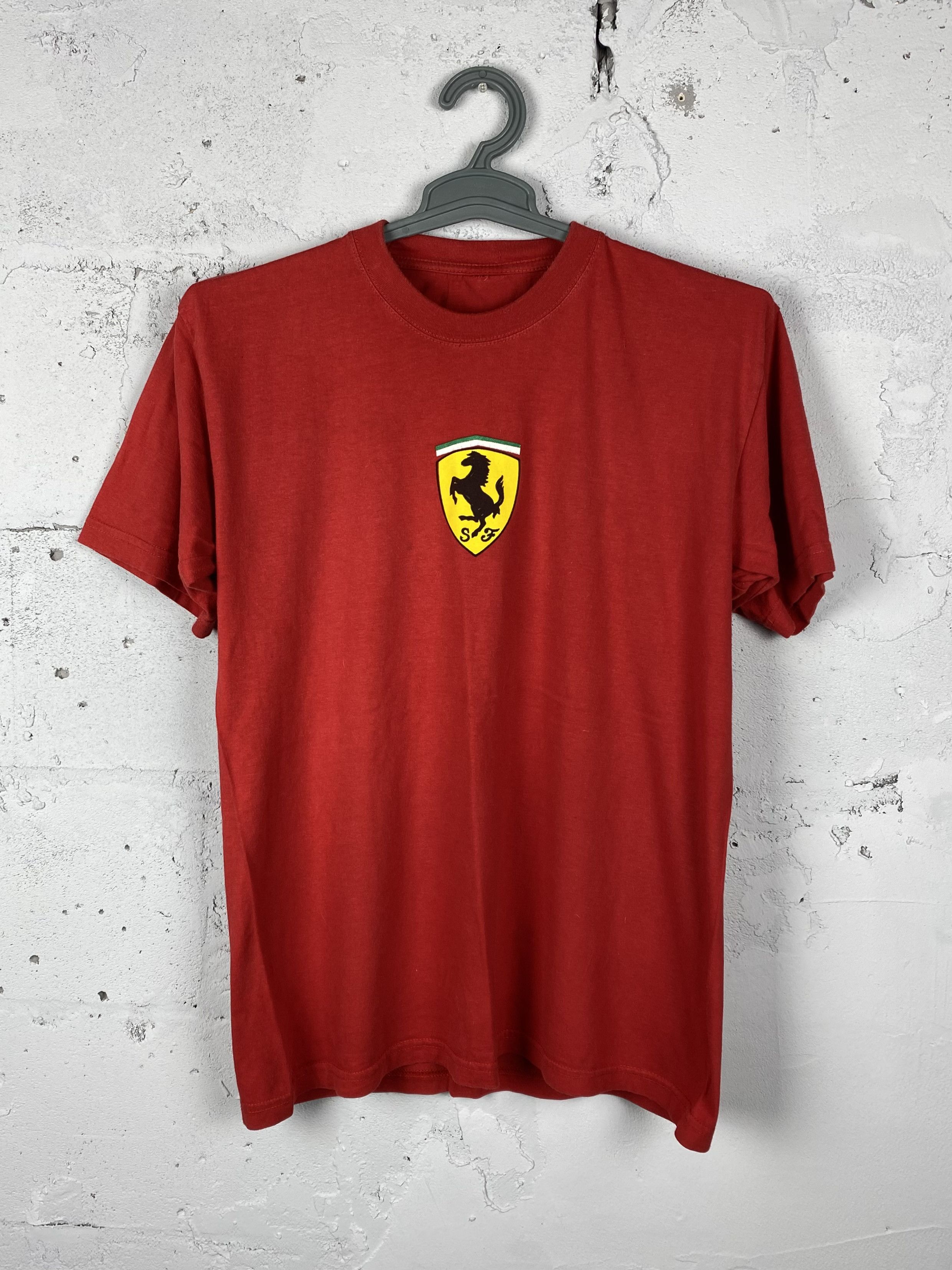 Formula 1 × Vintage 90s Vintage Team Ferrari F1 Racing Back Logo T-Shirt Size US M / EU 48-50 / 2 - 1 Thumbnail