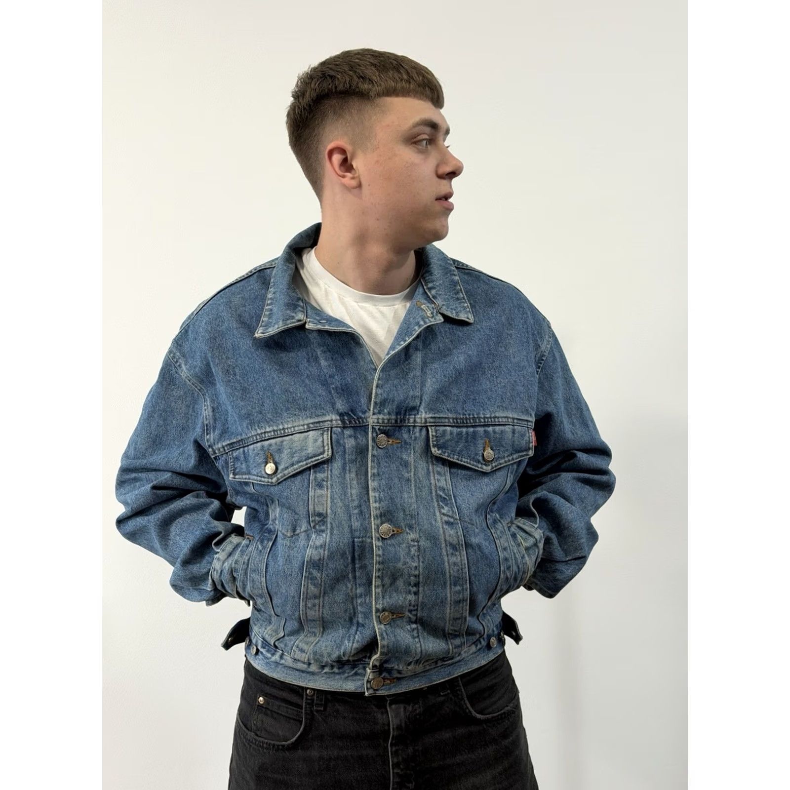 Diesel VINTAGE Diesel 90s Box Fit Button Up Denim Jacket Men M Blue Denim Jacket Bomber Style Regular Fit Casual Mens Size US 31 - 2 Thumbnail
