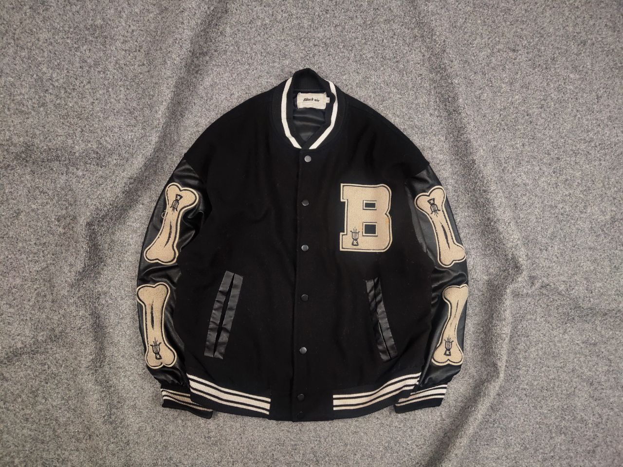 If Six Was Nine Vintage Bones Japan Skeleton Letterman Varsity Bomber Jacket Size US M / EU 48-50 / 2 - 1 Thumbnail