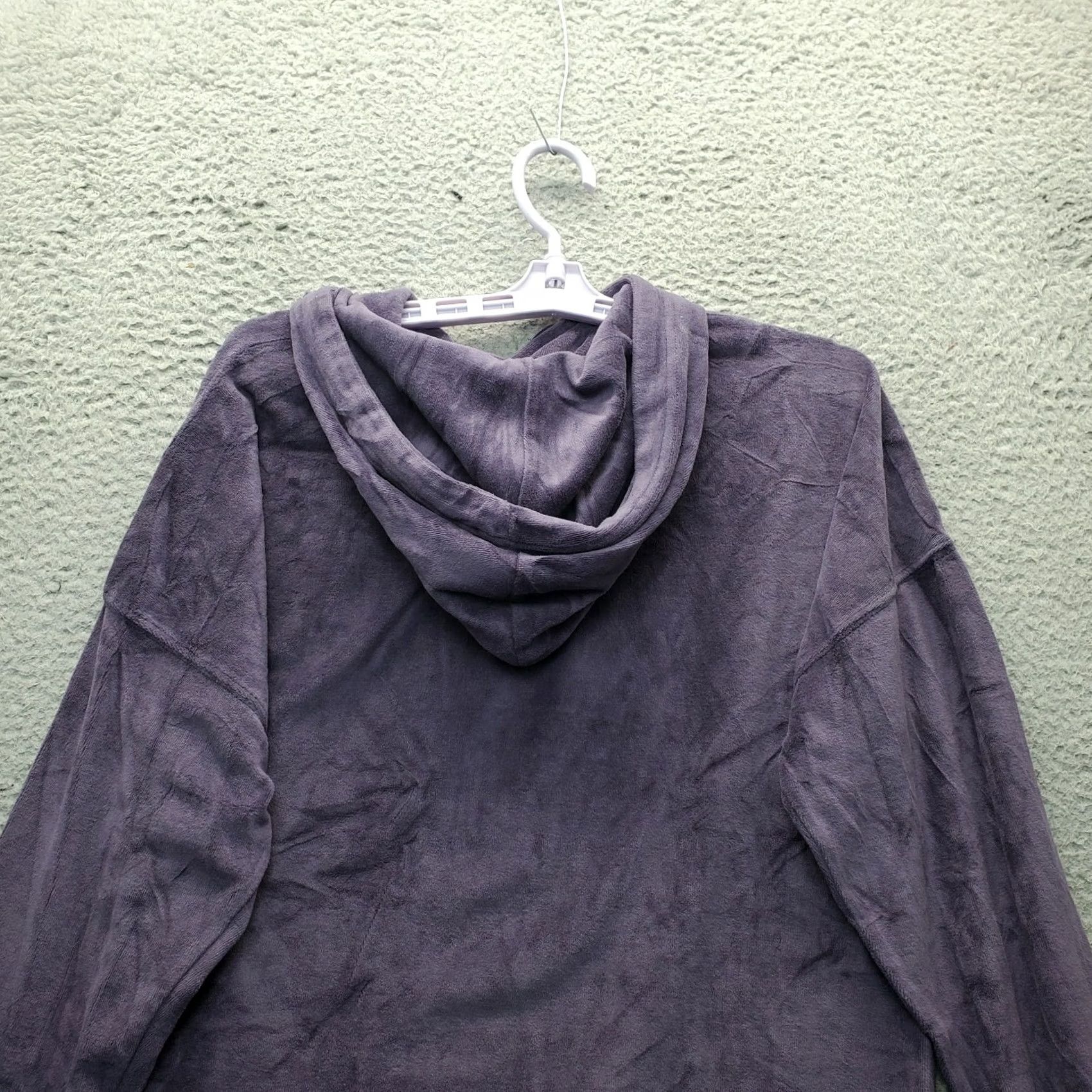 Vintage Aéropostale Velour Pullover Hoodie Women XS Purple Cotton Long Sleeve Drawstring Hoodie Women XS Purple Velour Pullover COTTON Long Sleeve Size XS / US 0-2 / IT 36-38 - 8 Thumbnail