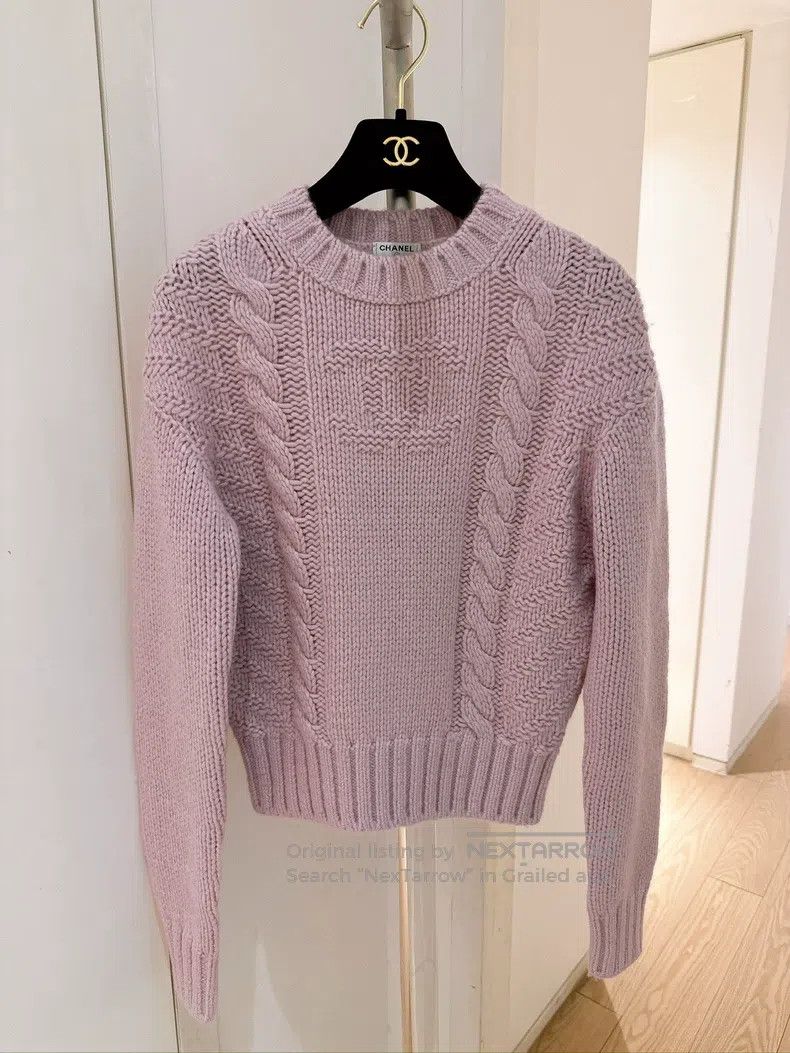Chanel Chanel 20B Autumn and Winter Preview Taro Purple Logo Cash Size XS / US 0-2 / IT 36-38 - 1 Thumbnail