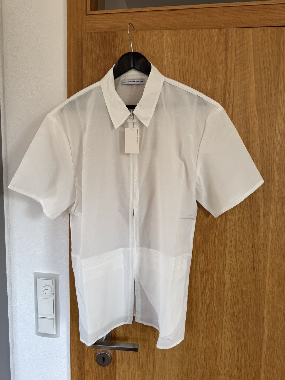 POST ARCHIVE FACTION (PAF) Post Archive Faction 8.0 Half Shirt Right (white) PAF Size US M / EU 48-50 / 2 - 2 Thumbnail