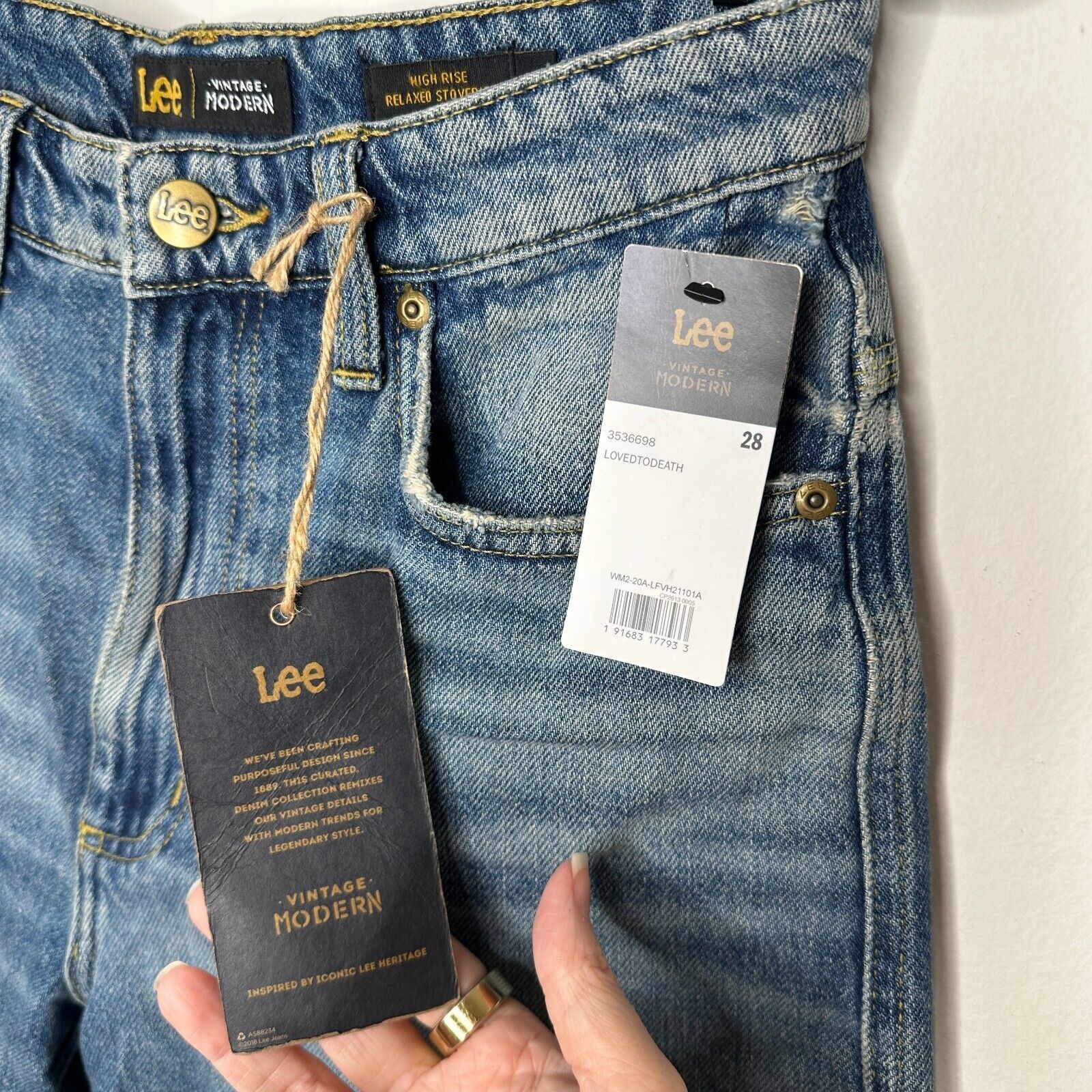 Lee NWT Lee Medium Blue High Rise Stovepipe Distressed Jeans 28 Size 28" / US 6 / IT 42 - 5 Thumbnail