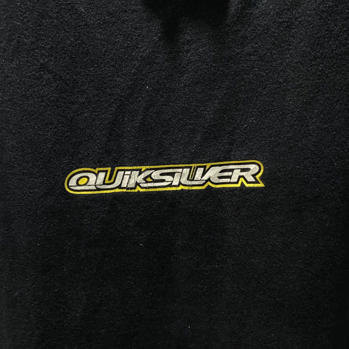 Quiksilver Quiksilver vintage surf logo big graphic t-shirts Size US XL / EU 56 / 4 - 6 Thumbnail