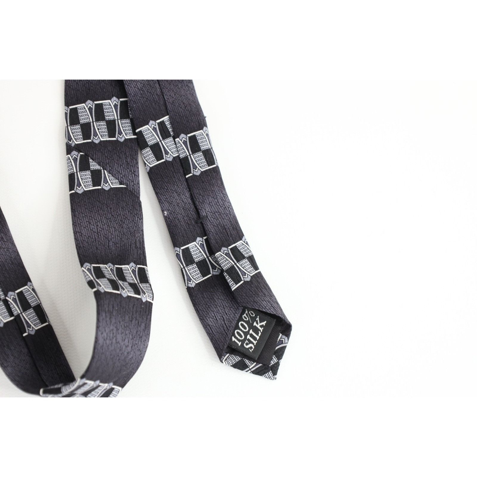 Vintage Vintage 90s Streetwear Geometric Crest Neck Tie Wedding Size ONE SIZE - 4 Thumbnail