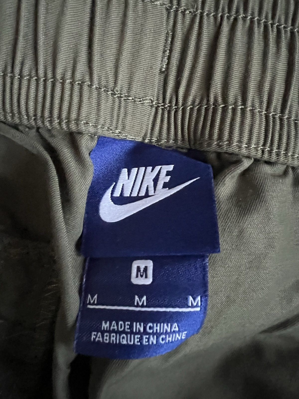 Nike Woven Nylon Joggers Size US 32 / EU 48 - 2 Thumbnail