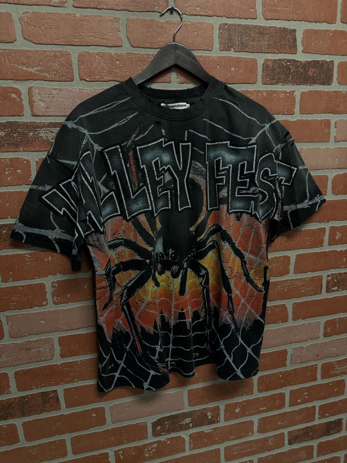 Vale Vale Valley Widow Web Tee Shirt Size M Brand New Size US M / EU 48-50 / 2 - 2 Thumbnail