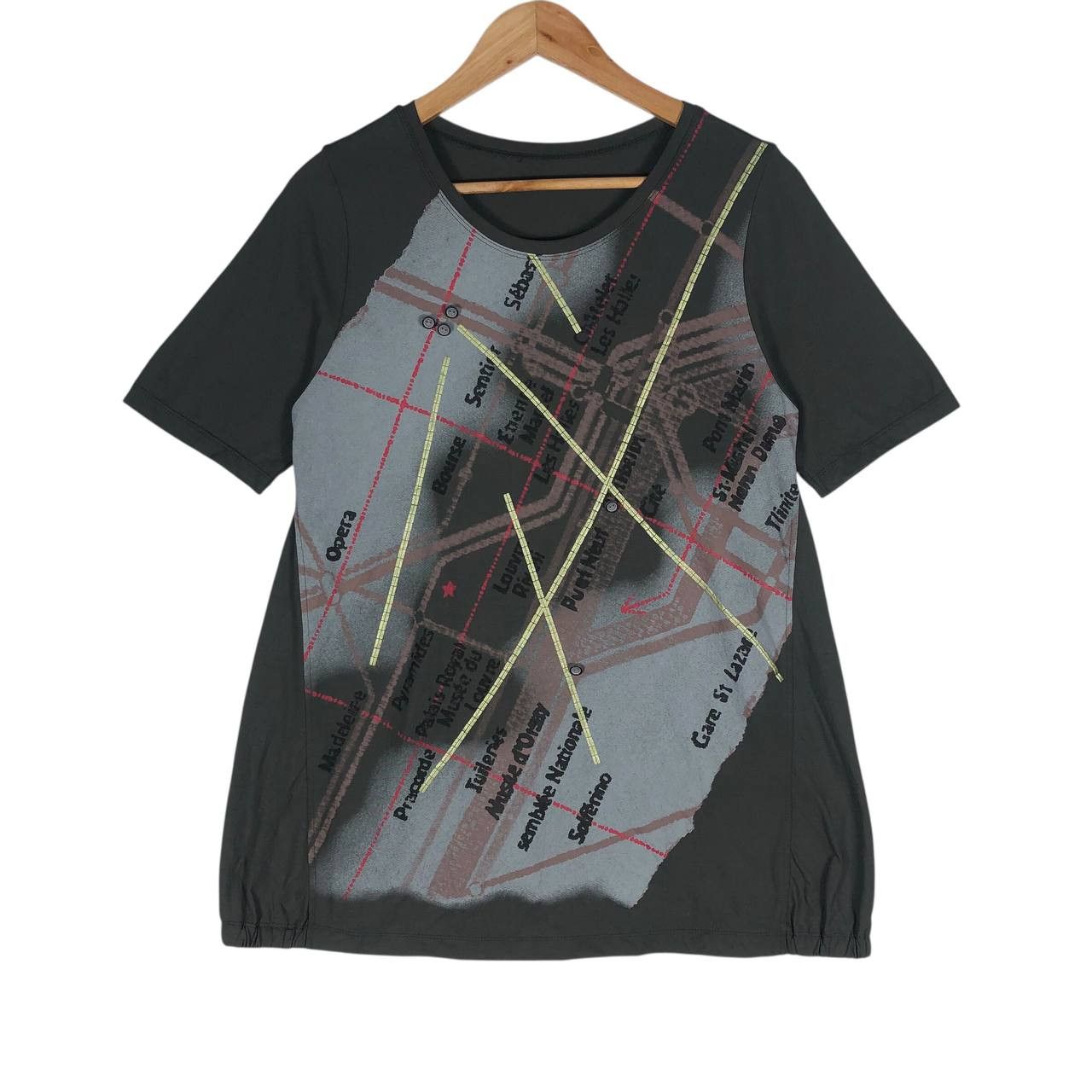 Japanese Brand Vintage Tout A Fait Women T-Shirt Size M / US 6-8 / IT 42-44 - 1 Thumbnail