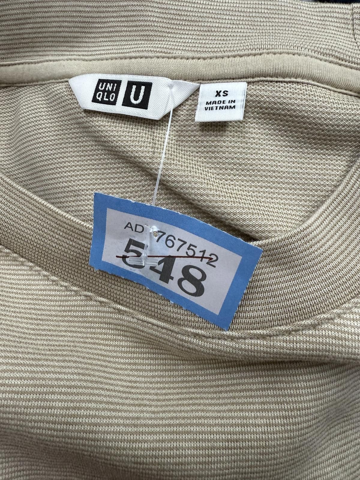 Uniqlo Uniqlo U Beige Textured Short Sleeve T-Shirt XS Size ONE SIZE - 2 Thumbnail