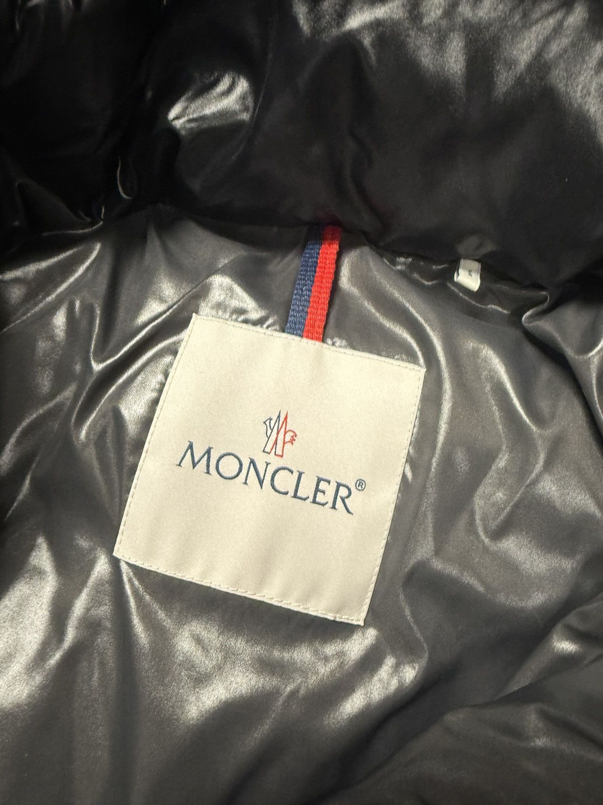 Moncler Moncler maya jacket sized 4 Size US XL / EU 56 / 4 - 3 Thumbnail