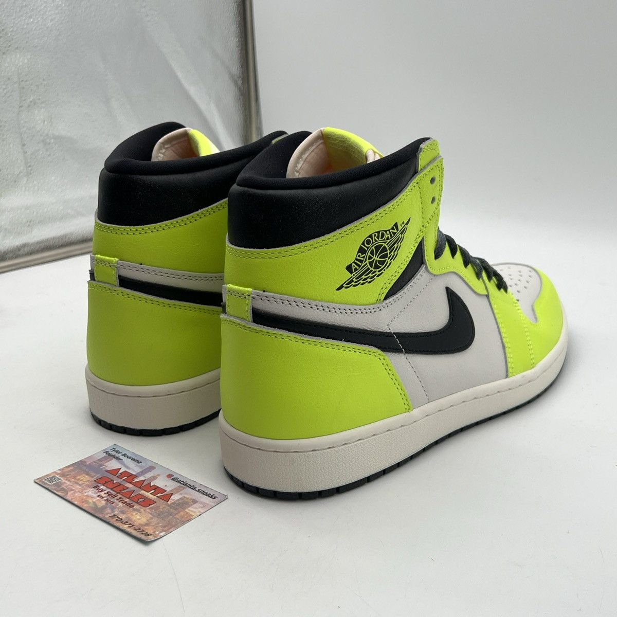 Nike Air Jordan 1 High Visionaire Size US 12 / EU 45 - 5 Thumbnail