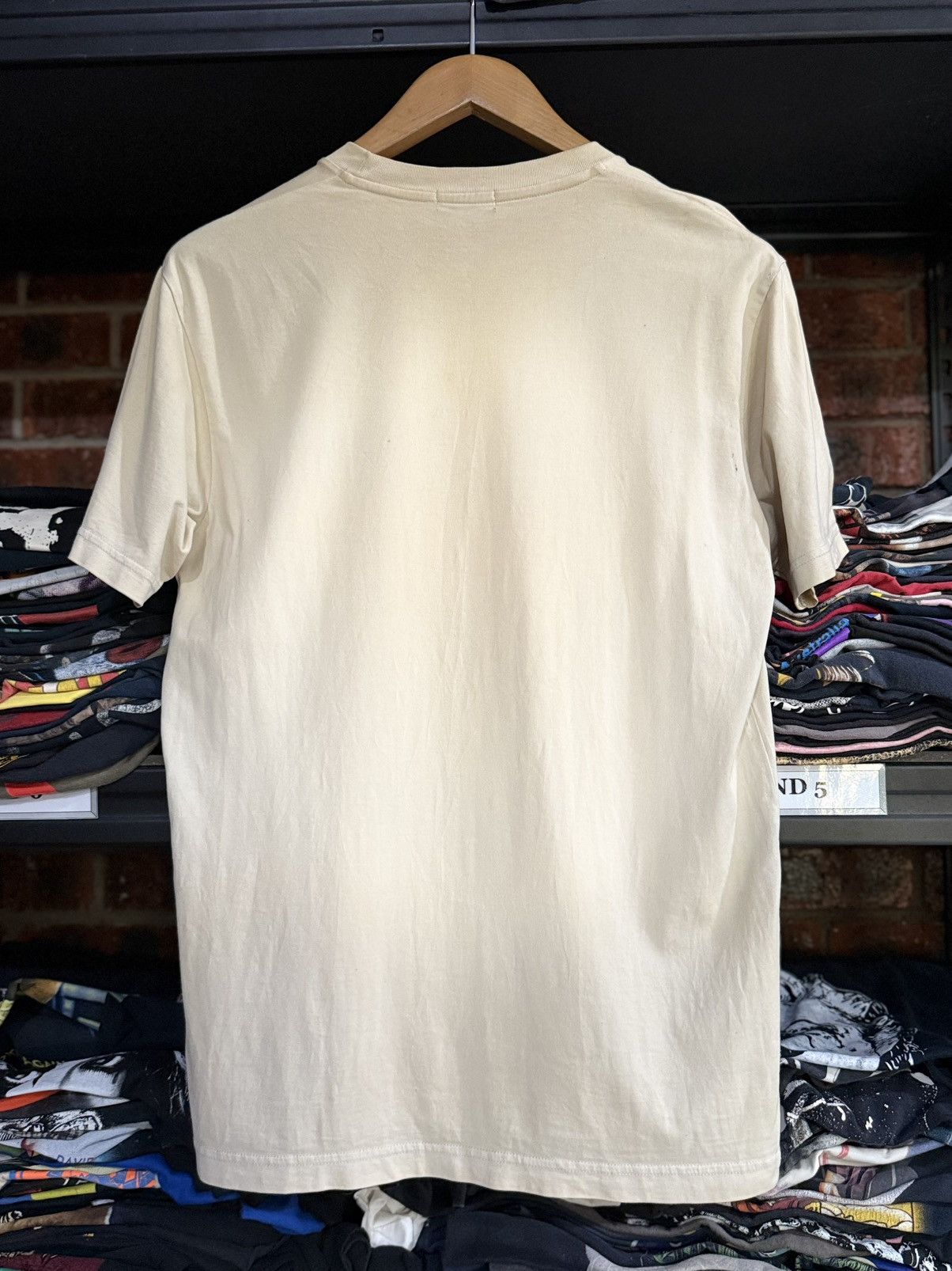 Barbara Kruger Vintage Barbara Kruger Remote Control Faded Cream Tee Size US M / EU 48-50 / 2 - 8 Thumbnail