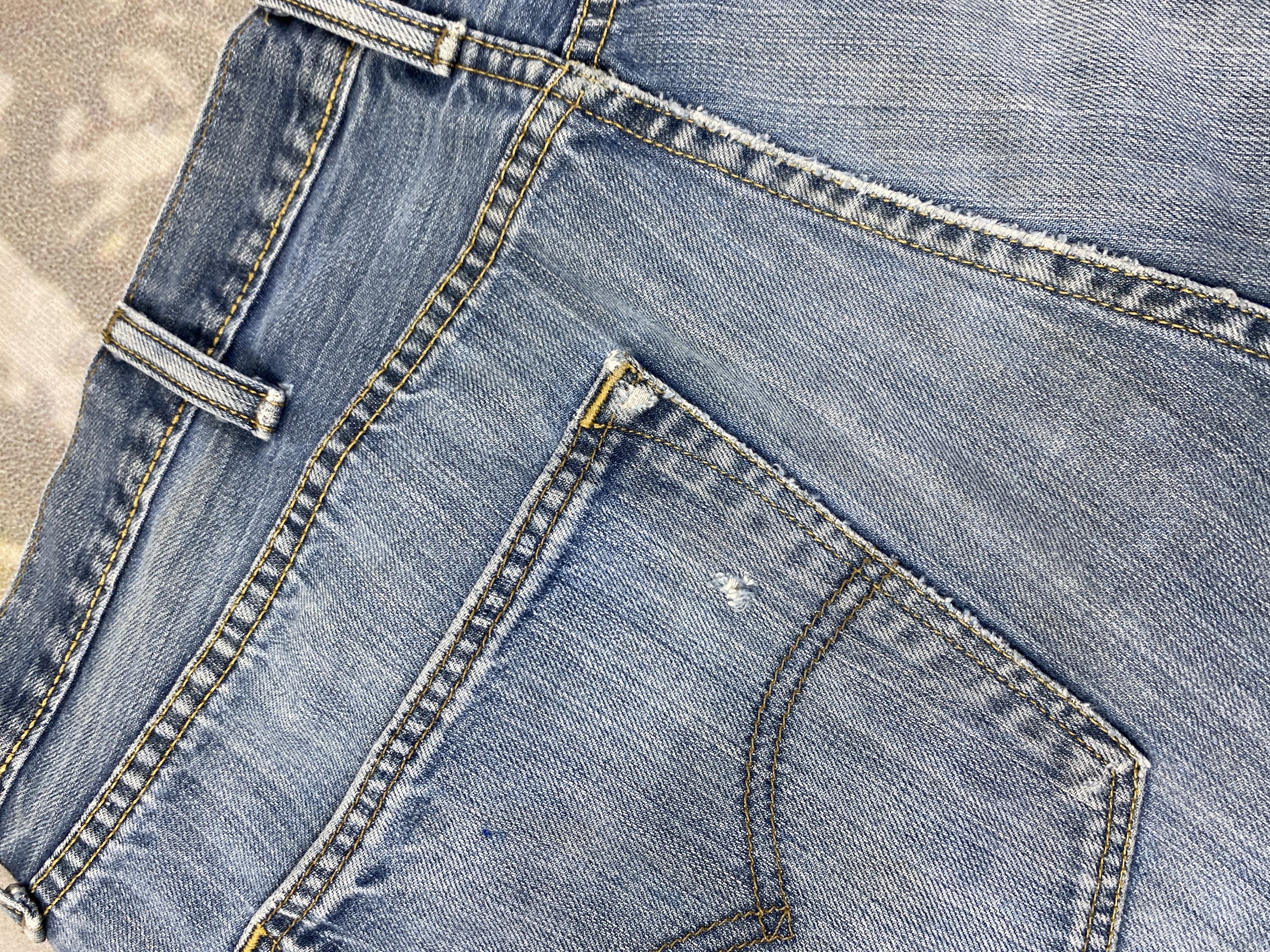 Levi's Distressed Blue Vintage Levi's 39x31 Denim -JN1475 Size US 39 - 13 Thumbnail