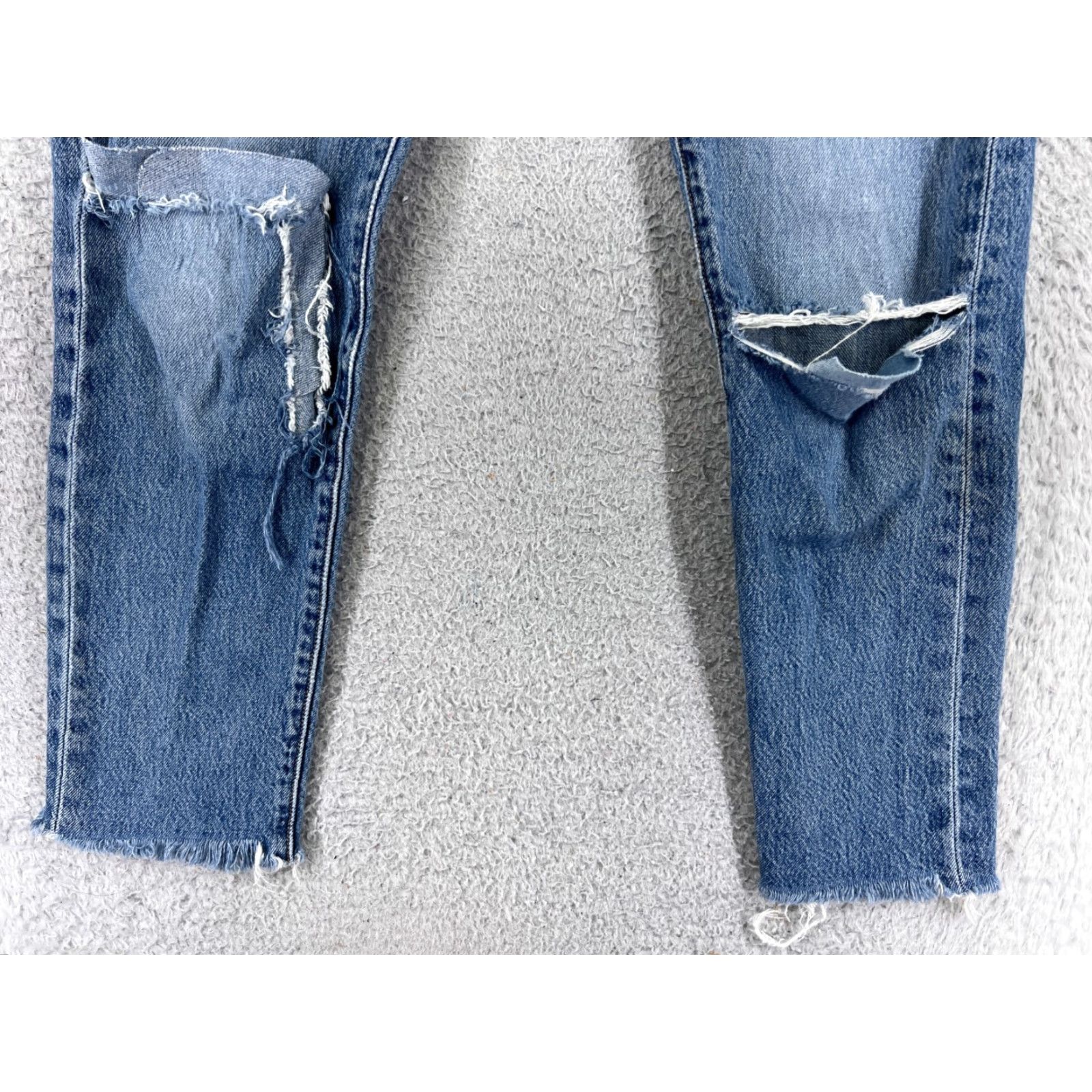 Levi's Levis Jeans Womens 26 Blue Denim 501 Tapered Premium Big E XX Button Fly Cotton Size 26" / US 2 / IT 38 - 2 Thumbnail