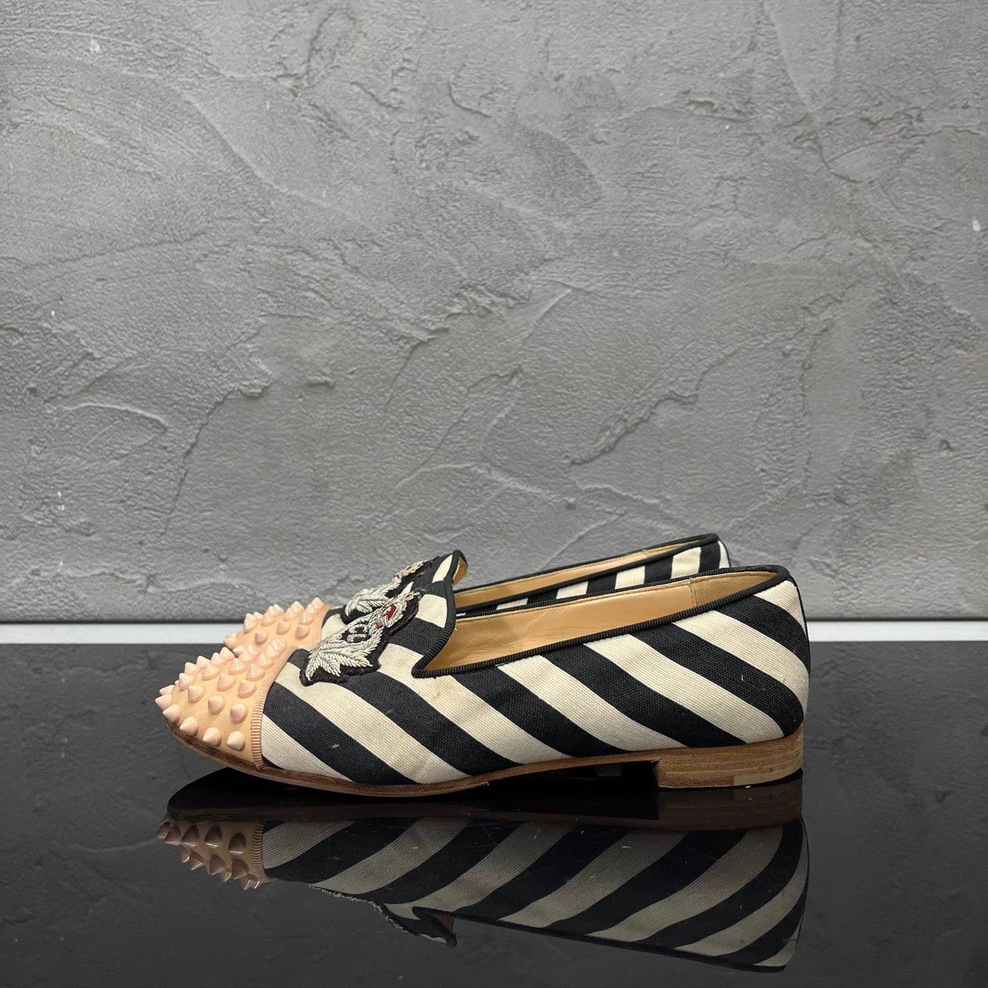 Christian Louboutin CL Embroidered Studded Loafers 36 98 New Size US 5 / IT 35 - 4 Thumbnail