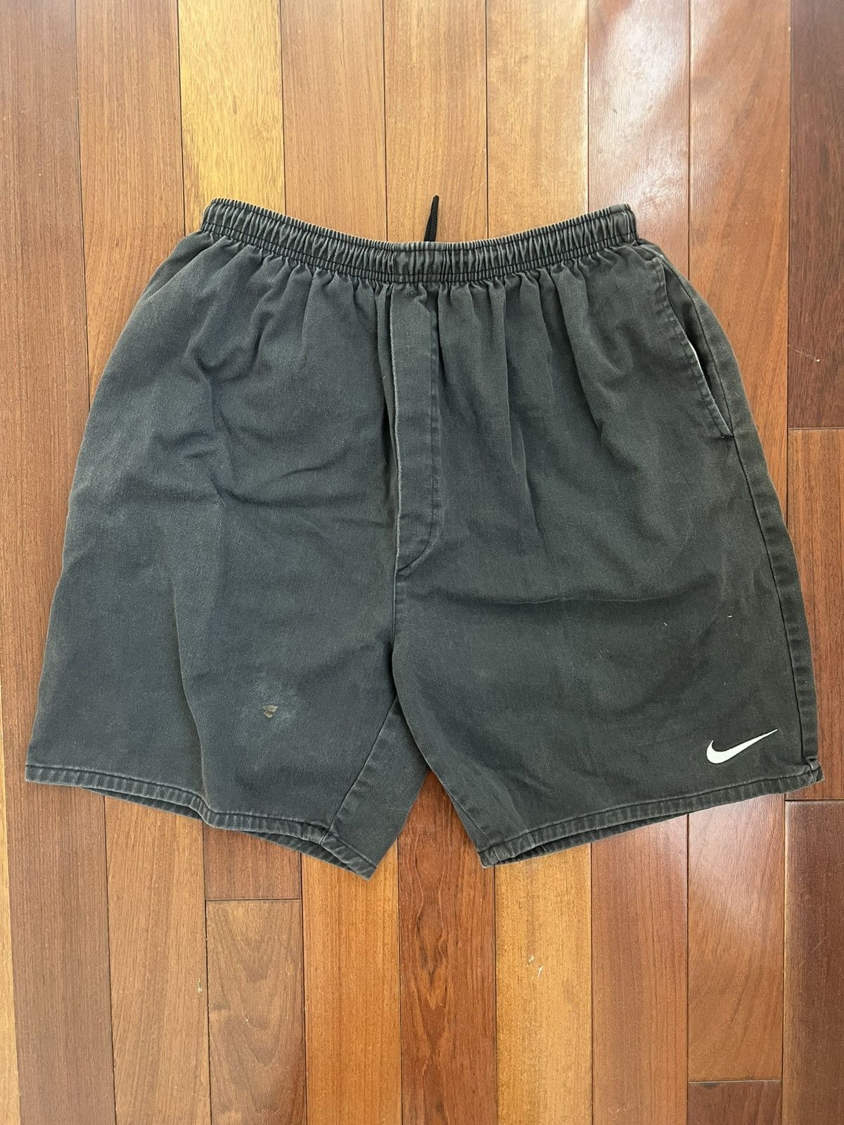 Nike Vintage Nike denim black shorts Size US 34 / EU 50 - 1 Thumbnail