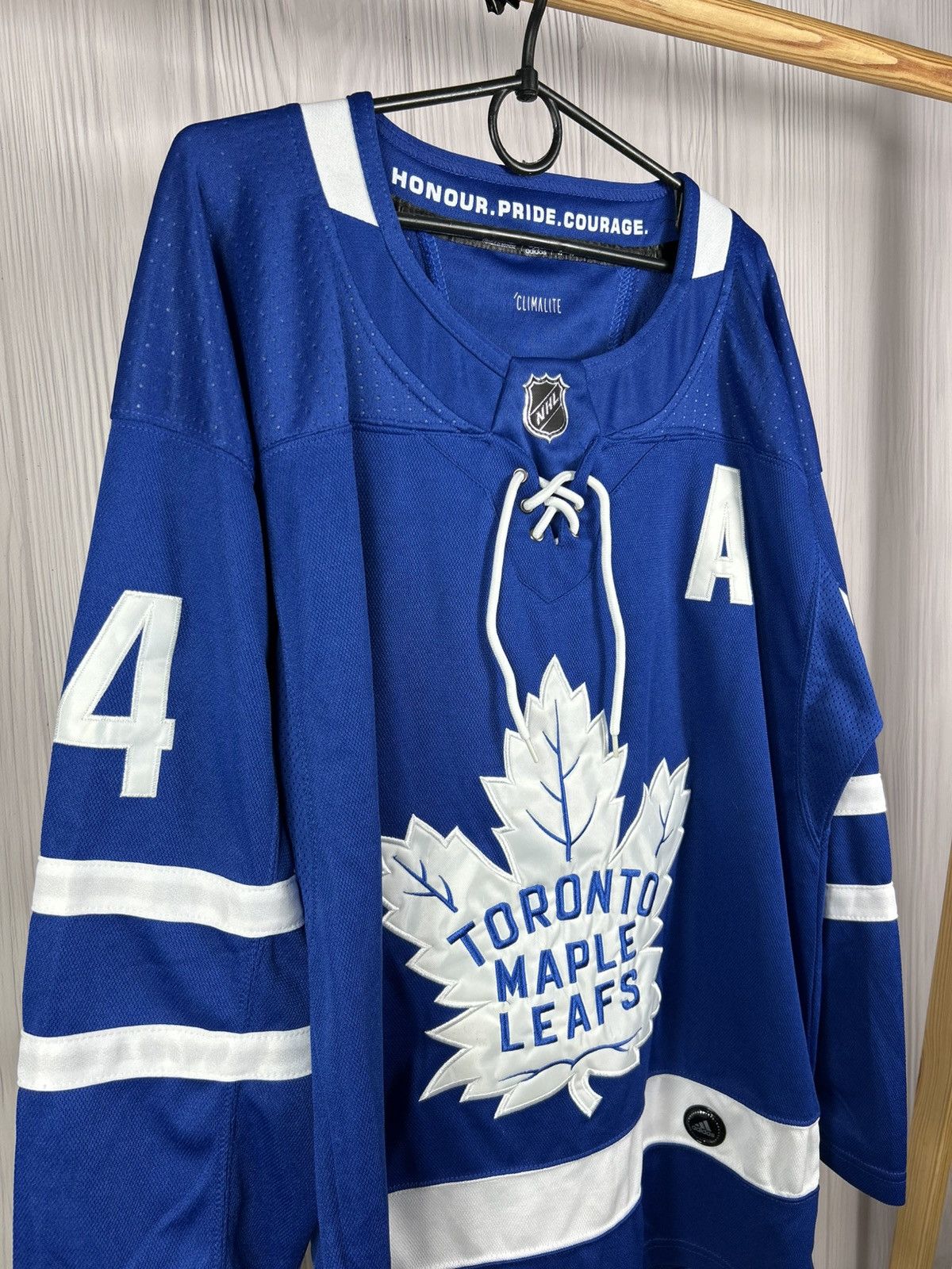 Adidas Adidas #34 Auston Matthews Toronto Maple Leafs NHL Jersey 50 Size US M / EU 48-50 / 2 - 3 Thumbnail