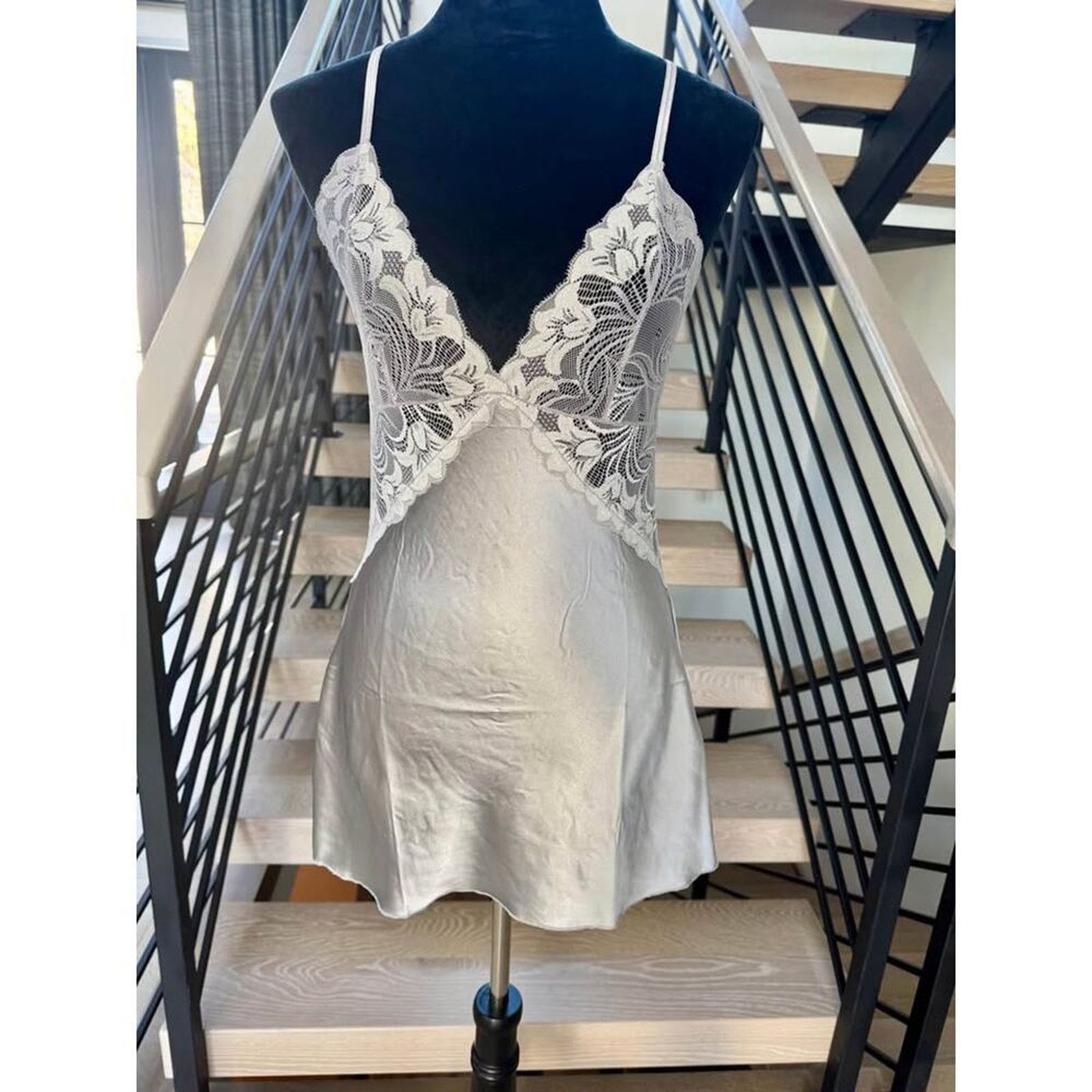 Other Silky Silver Lace Slip Dress Nightie size S Size S / US 4 / IT 40 - 1 Thumbnail