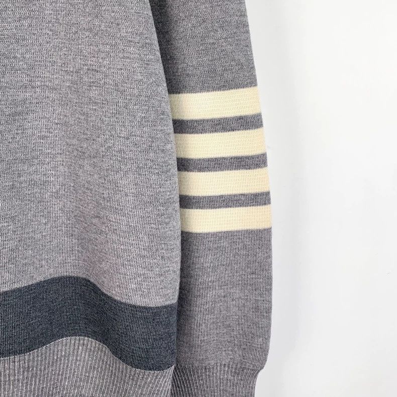 Thom Browne Thom browne Color-blocked classic four-bar wool round-neck Size US XL / EU 56 / 4 - 4 Thumbnail