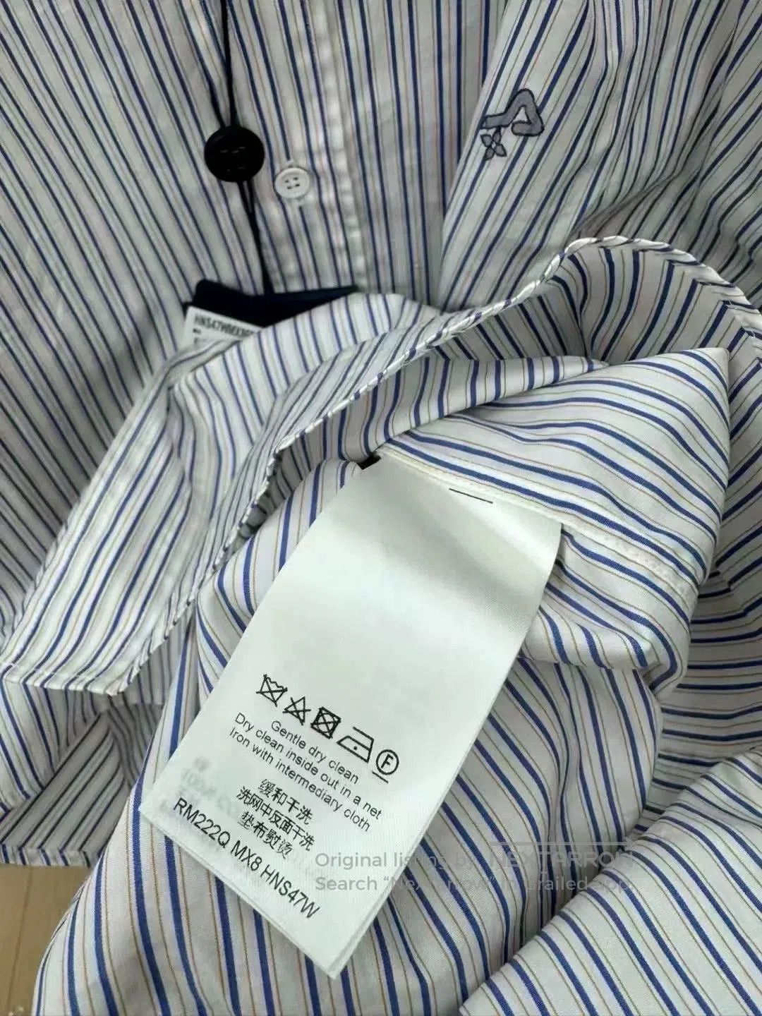 Louis Vuitton Louis Vuitton Blue White Stripe Long. Size US M / EU 48-50 / 2 - 5 Thumbnail