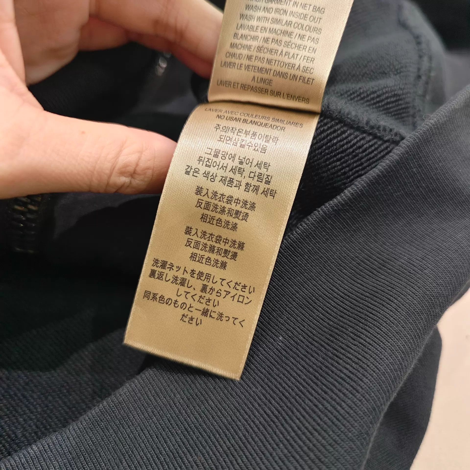 Burberry Burberry M 99 New Authentic Size US M / EU 48-50 / 2 - 6 Thumbnail