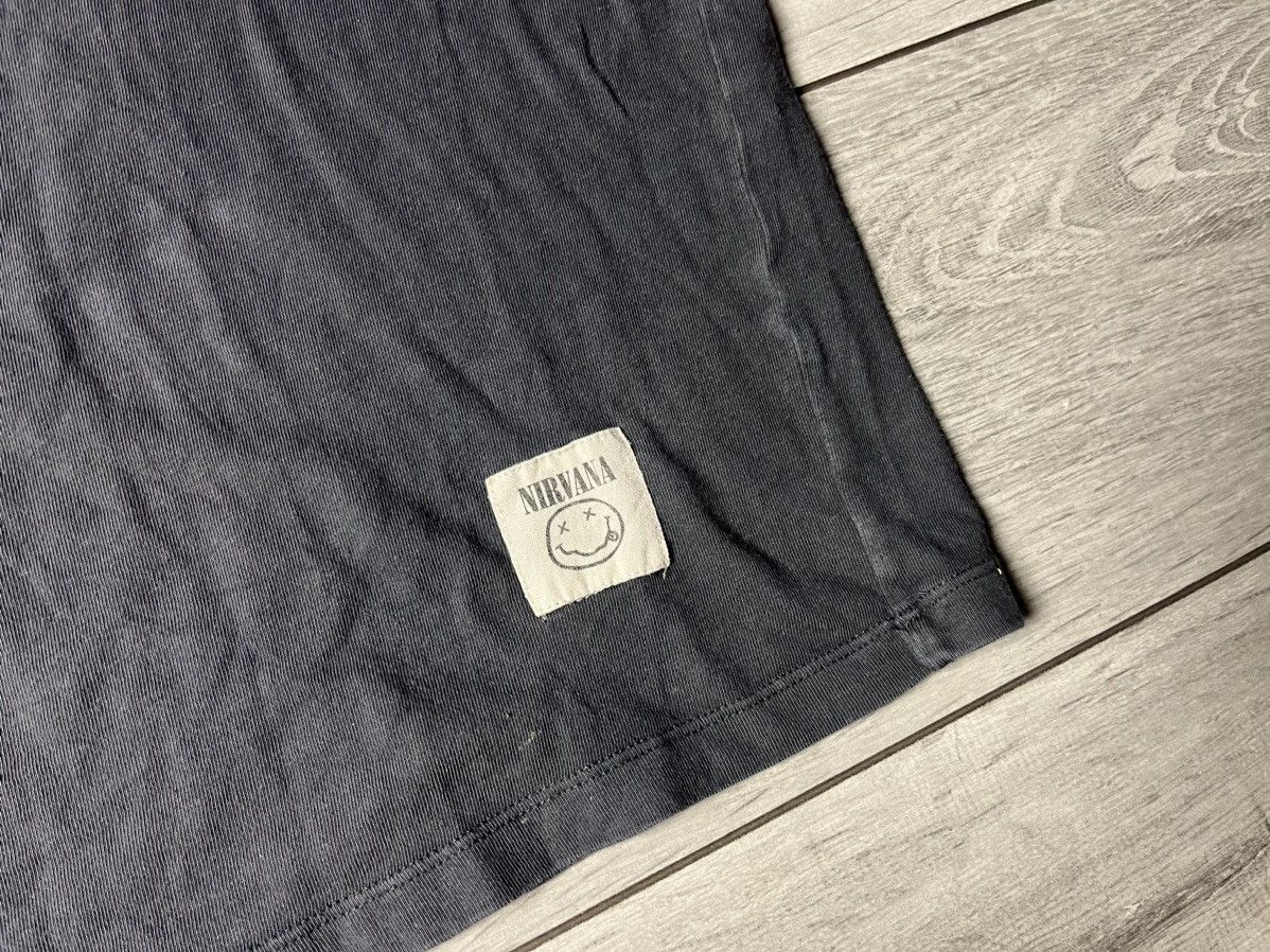 Nirvana Nirvana long sleeve box logo size Medium Size US M / EU 48-50 / 2 - 4 Thumbnail