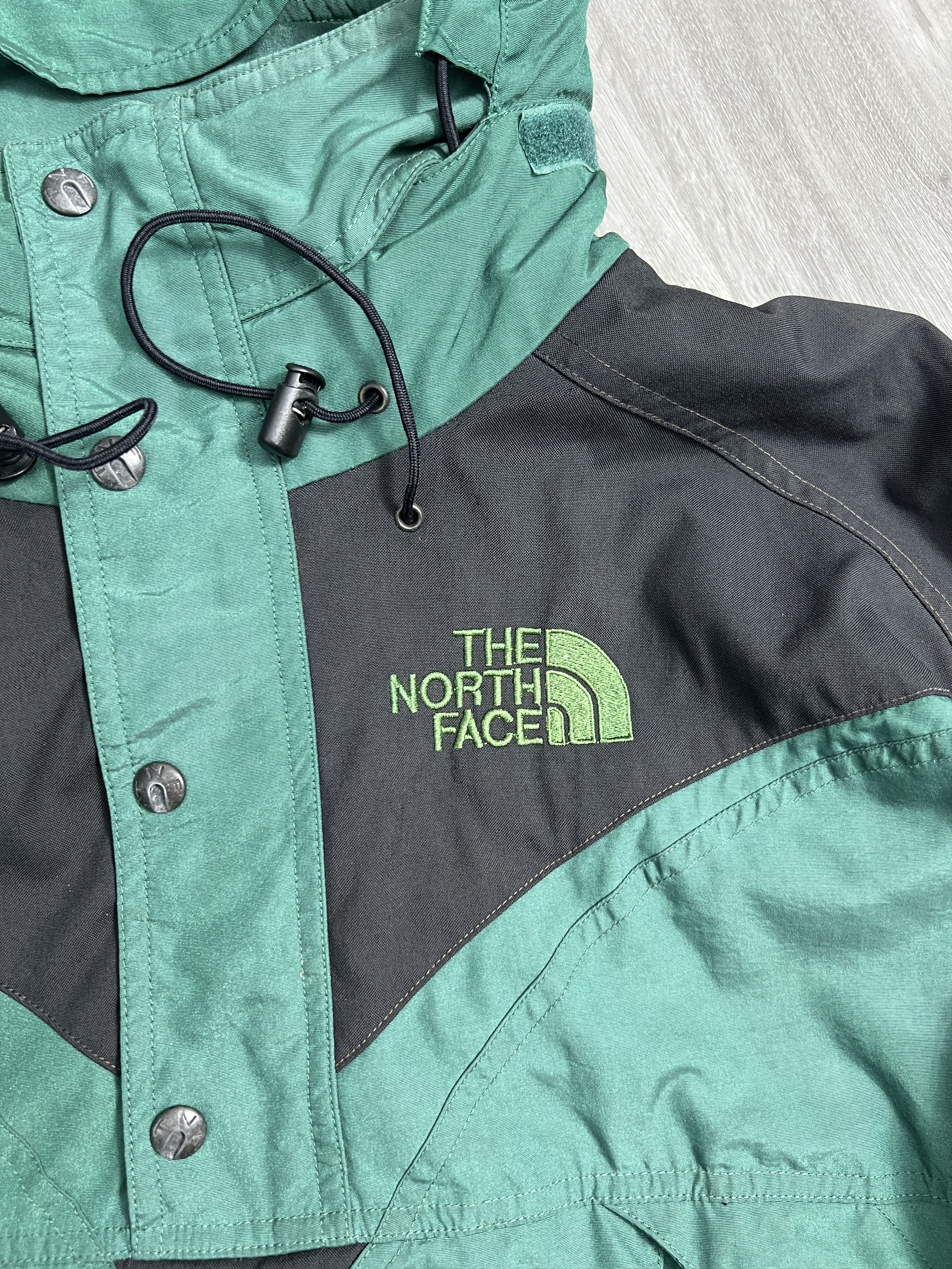 The North Face Vintage The North Face Anorak Jacket JK474 Size US L / EU 52-54 / 3 - 3 Thumbnail