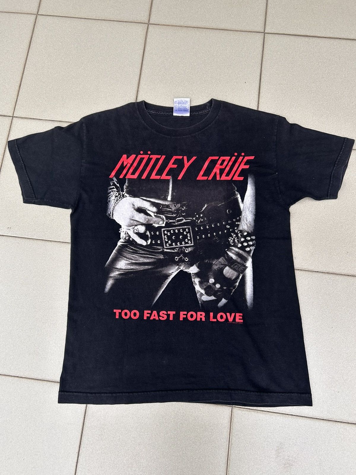 Vintage Motley crue 2001 “Too fast for Love” black tee Size US M / EU 48-50 / 2 - 1 Thumbnail