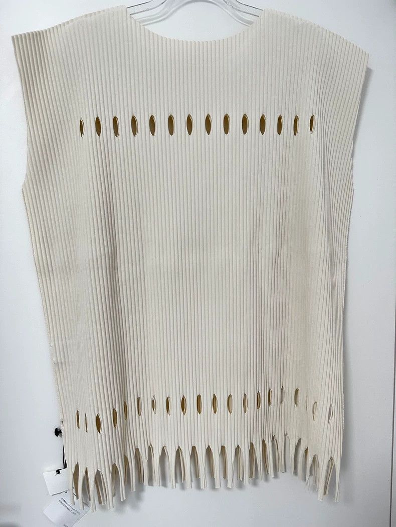 issey miyake size:one size Cream-colored vest 2505-Nextarr