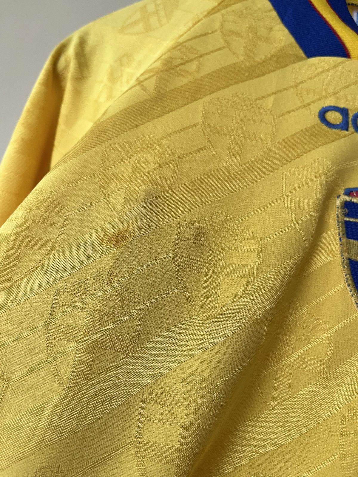 Adidas Sweden 1994/1996 Home ( Golden Generation ) Size US M / EU 48-50 / 2 - 10 Thumbnail